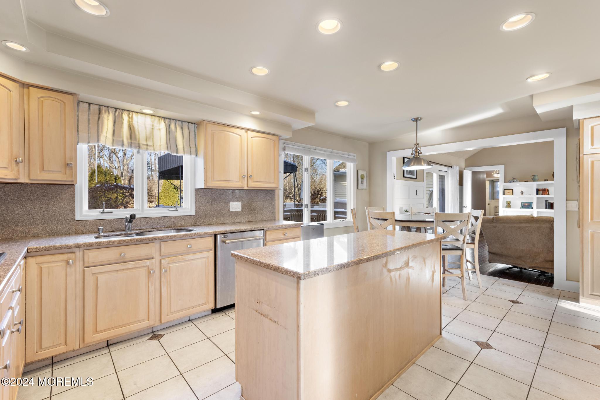 28 Beaver Dam Road
