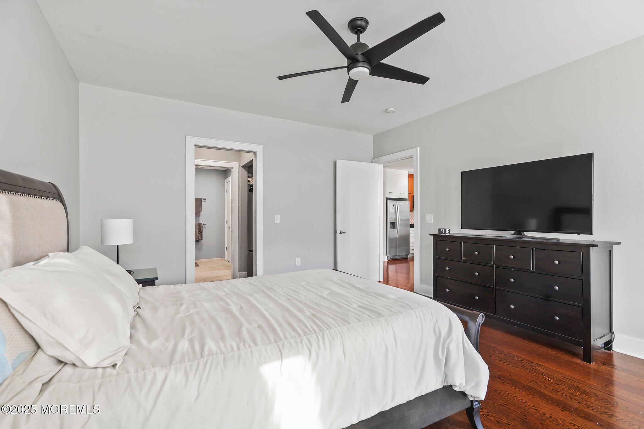 707 Bangs Avenue 405