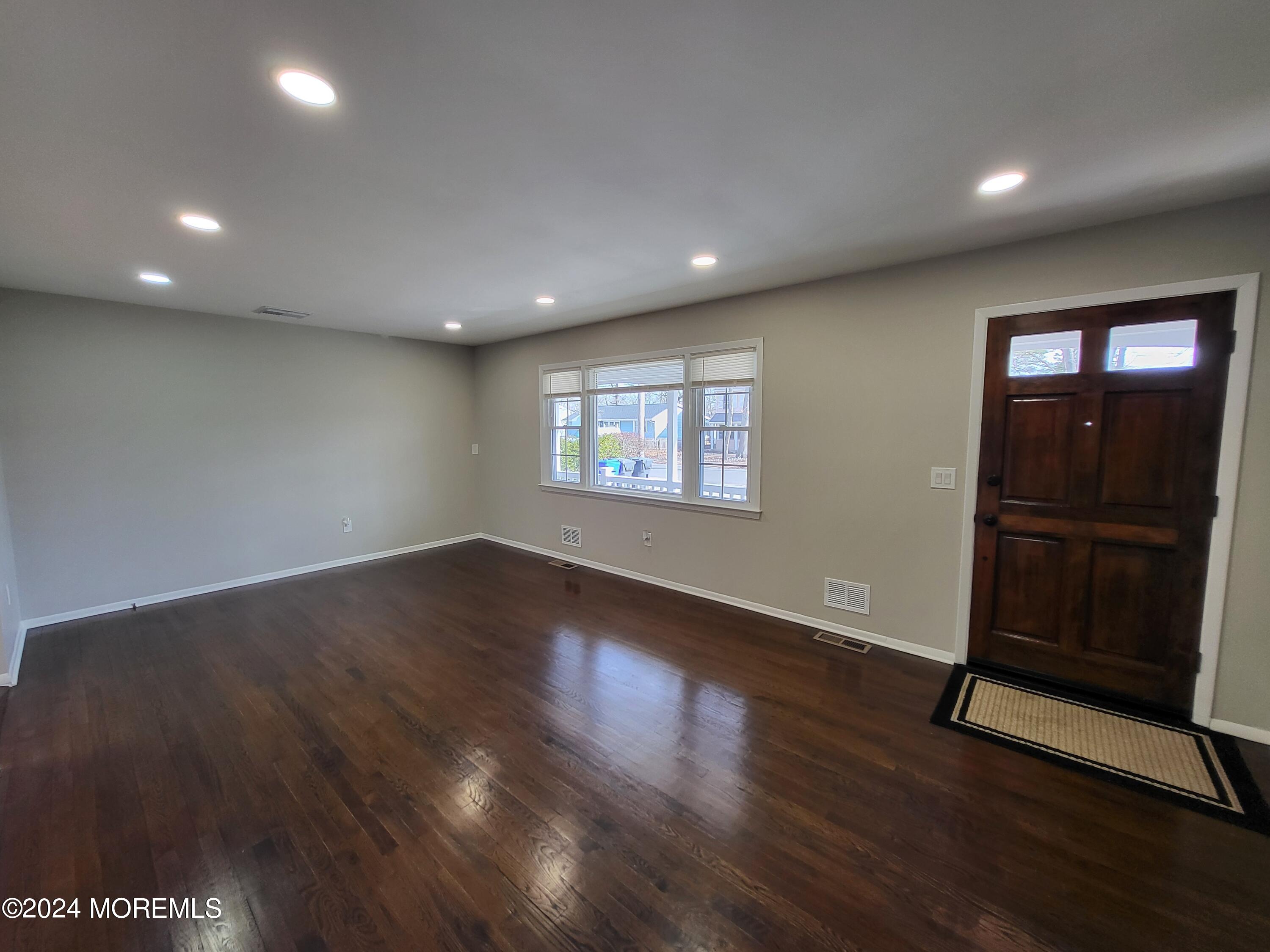 12 Roosevelt Drive