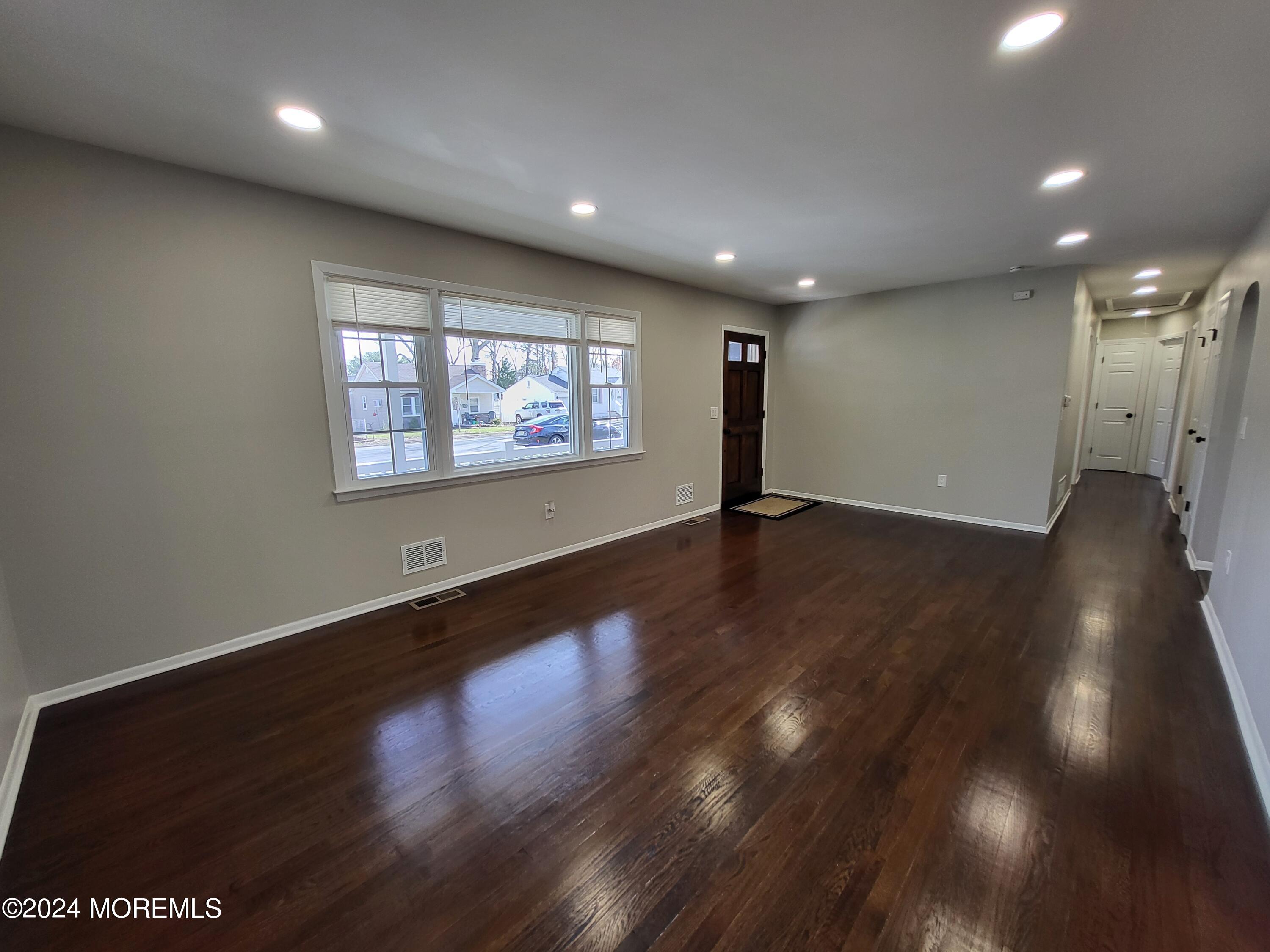 12 Roosevelt Drive