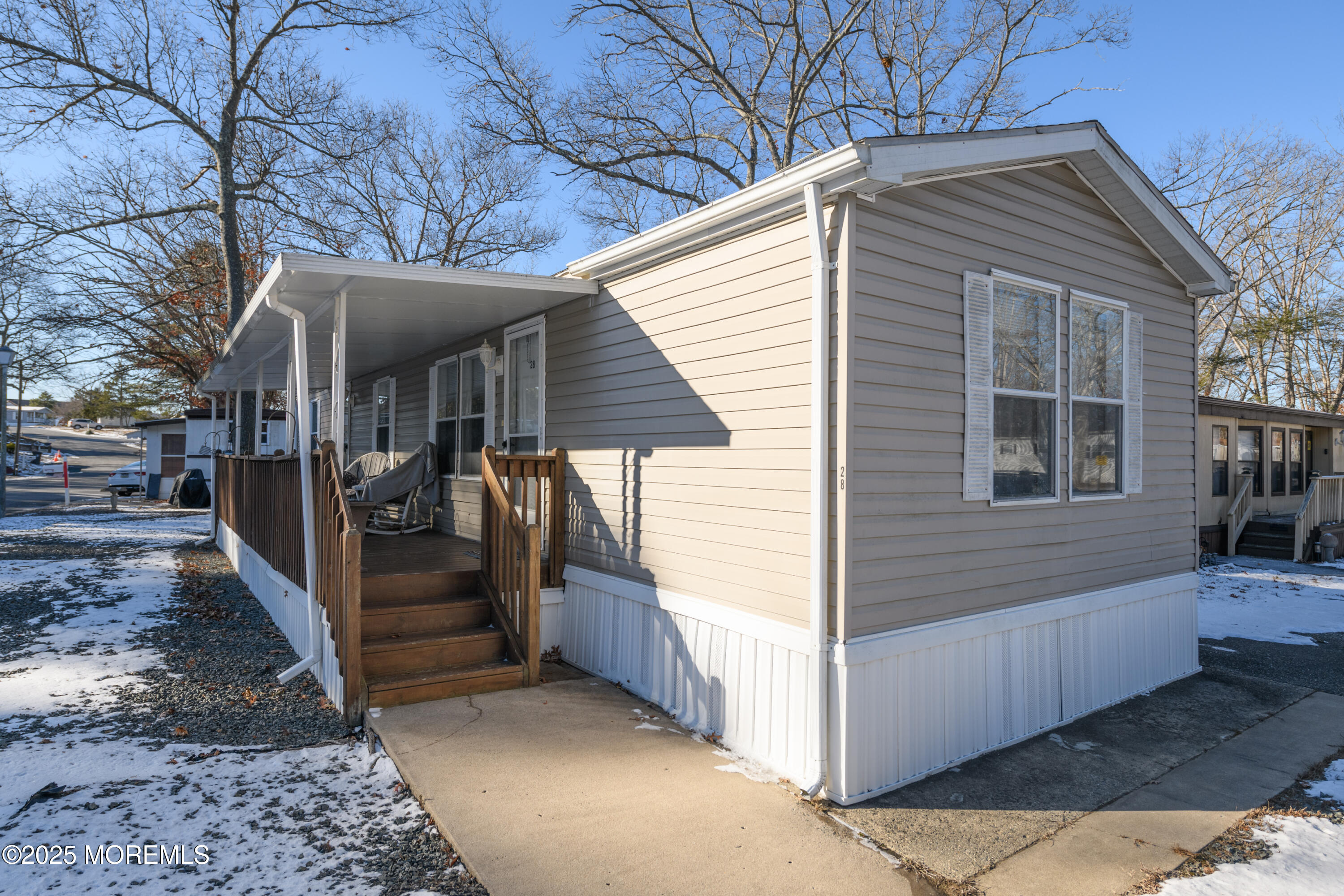 28 Roberts Road