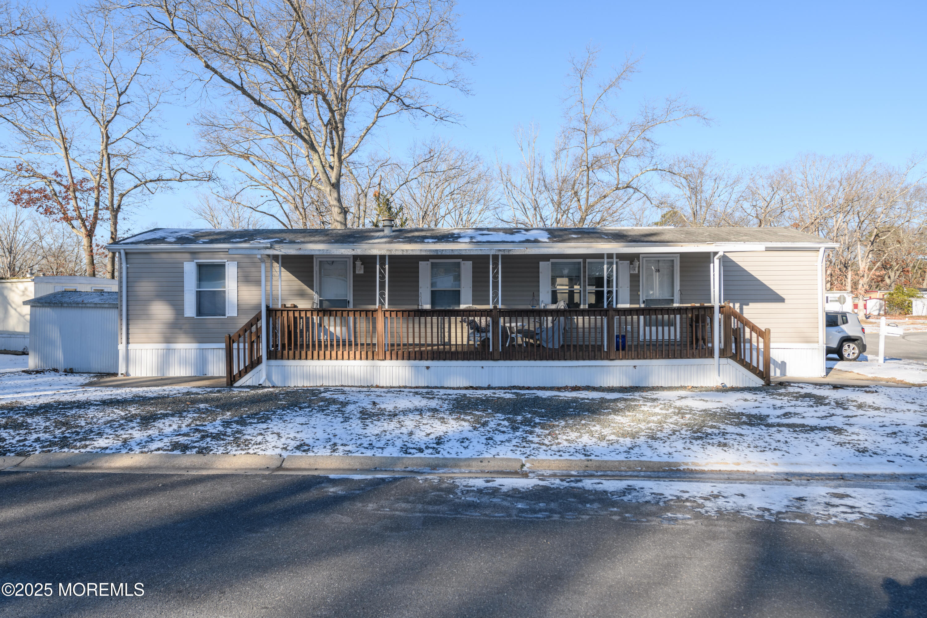 28 Roberts Road