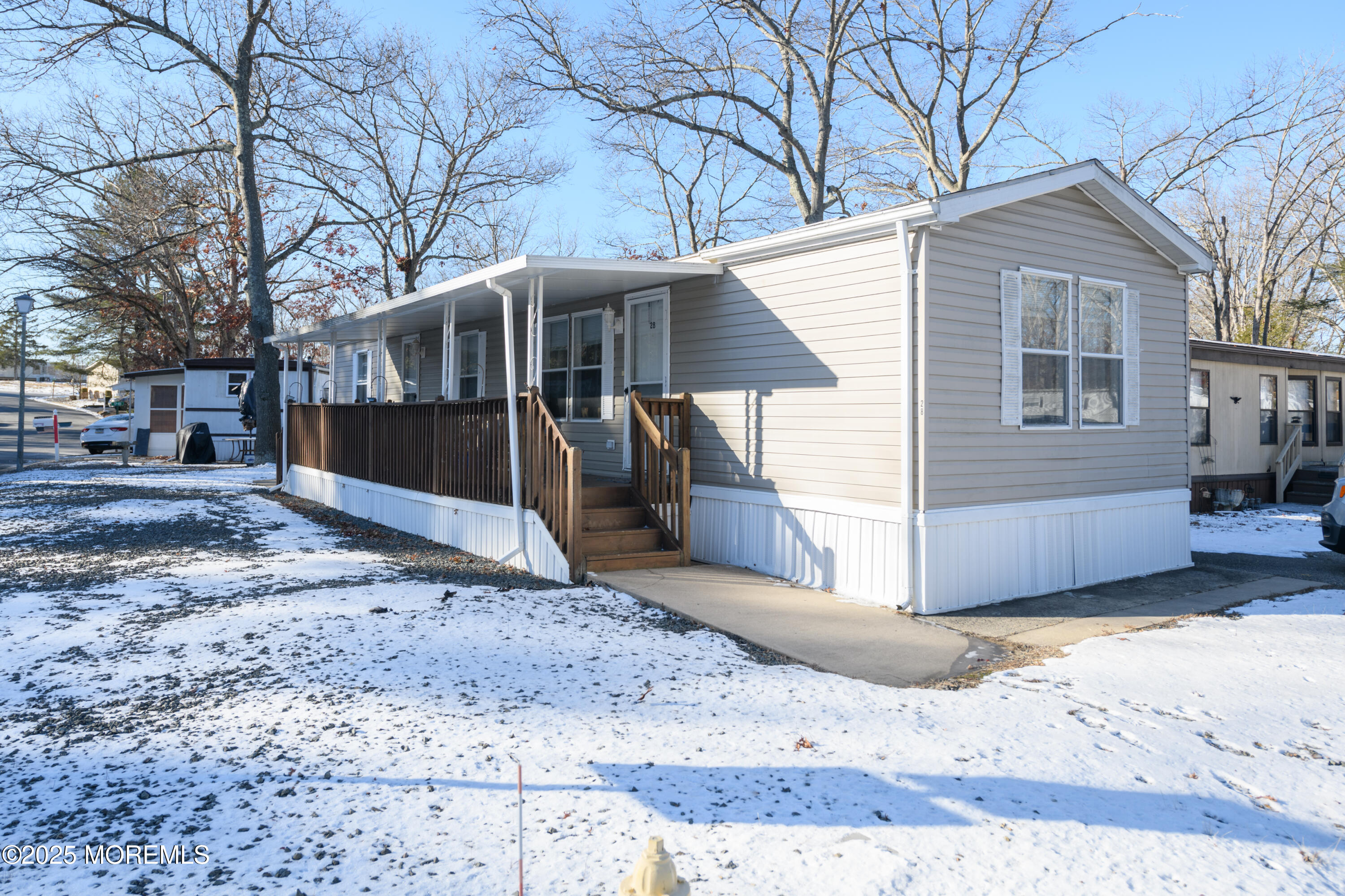 28 Roberts Road
