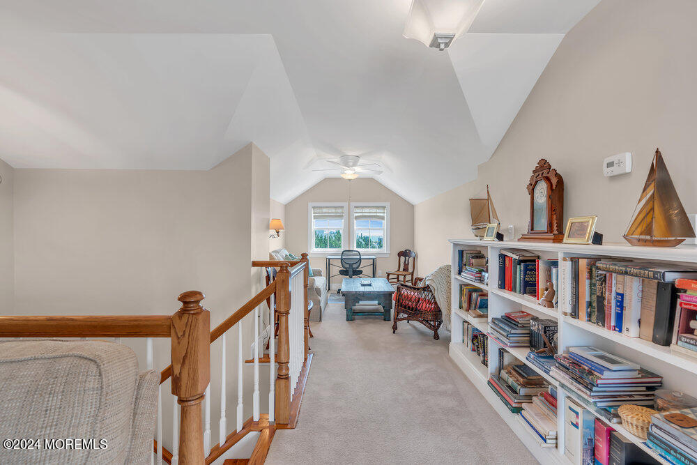 7 St James Place, 4