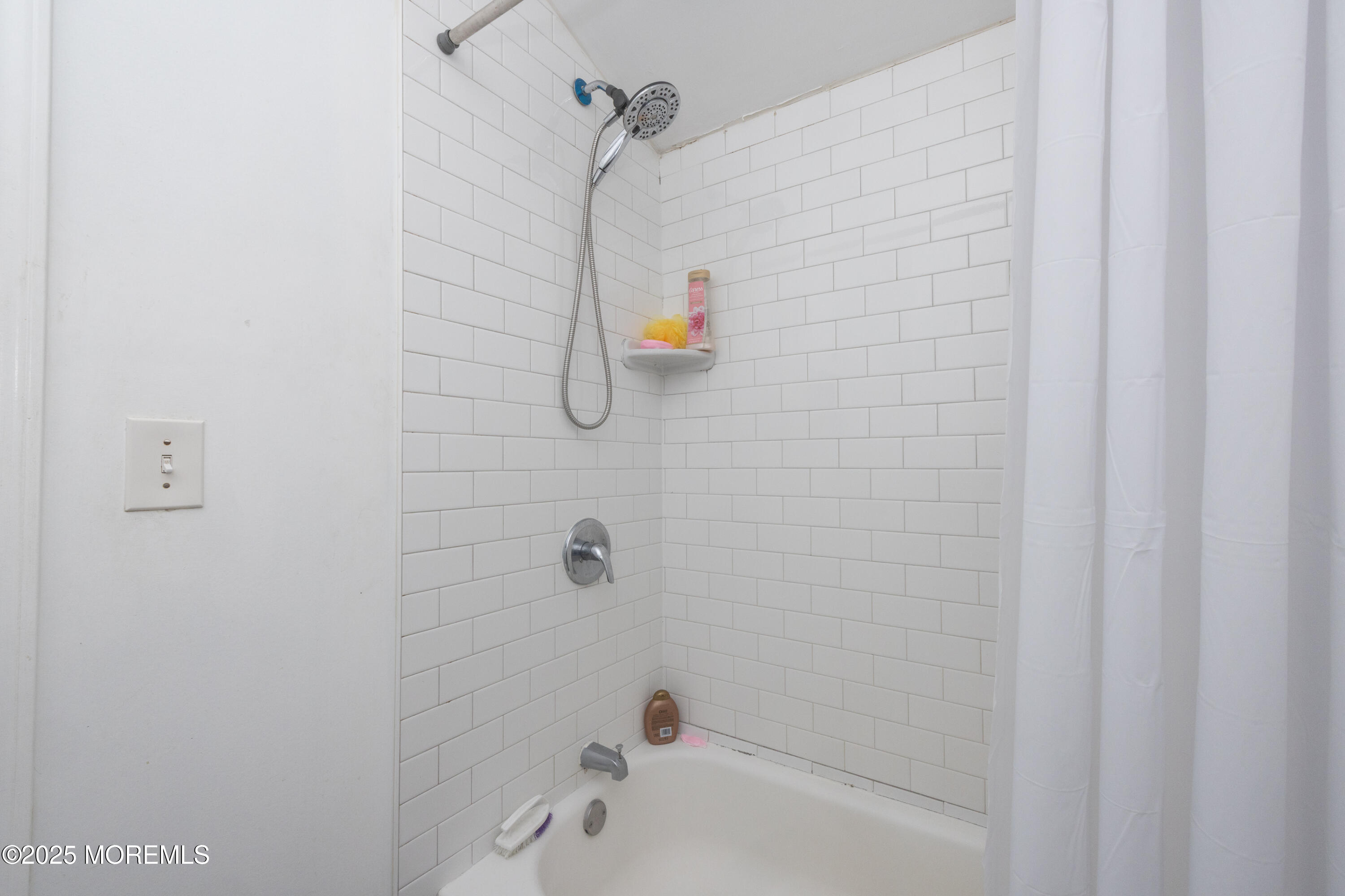 184 N 5th Avenue