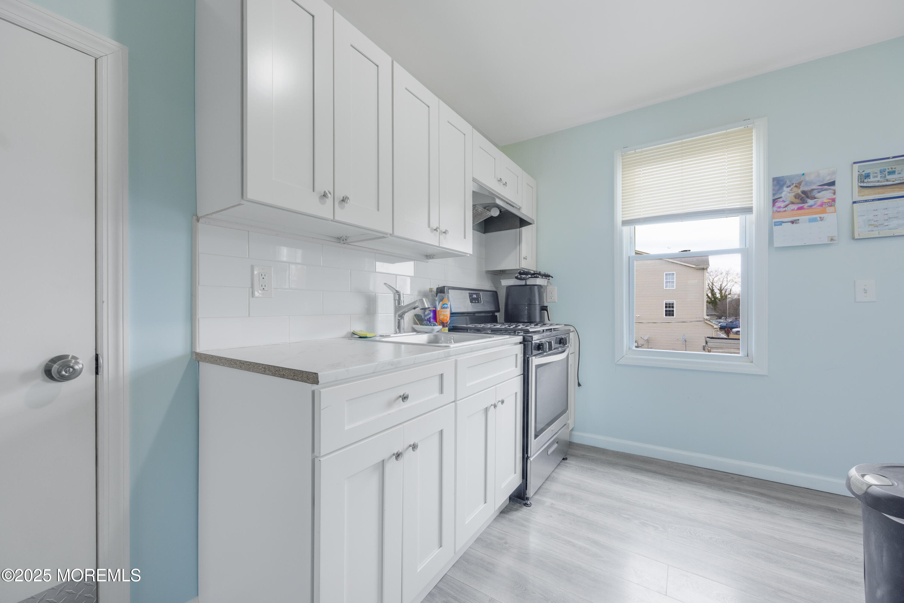 184 N 5th Avenue