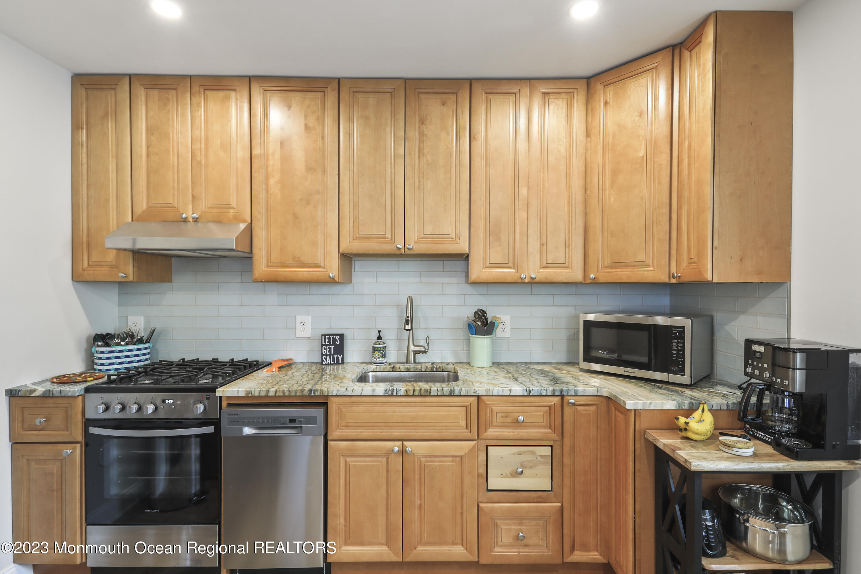 110 11th Avenue, Rear West