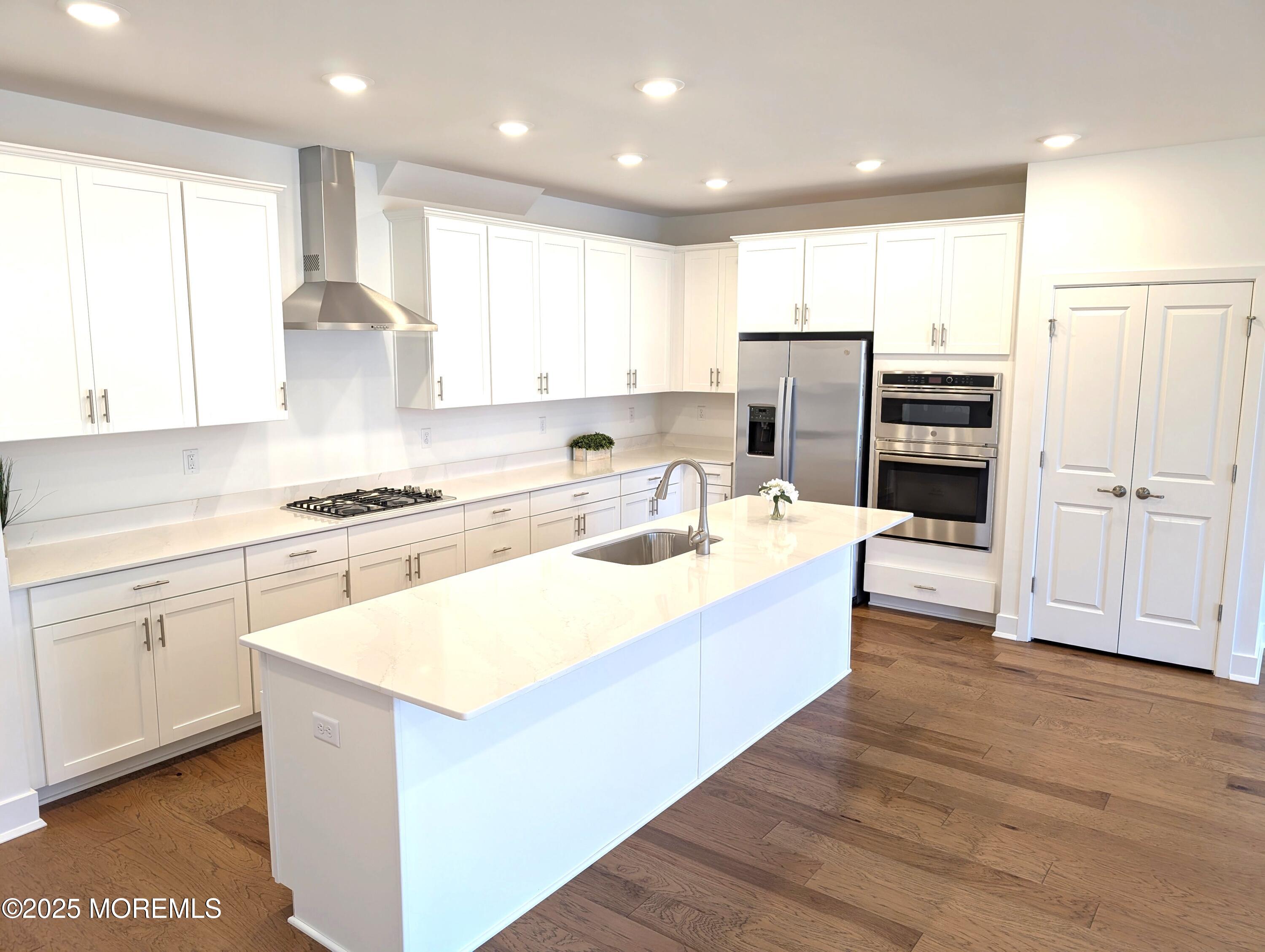 2403 Explorer Lane