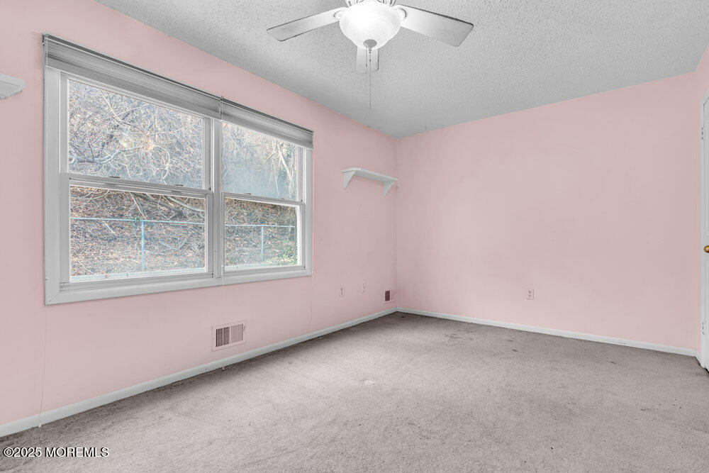 255 Shore Drive, 12