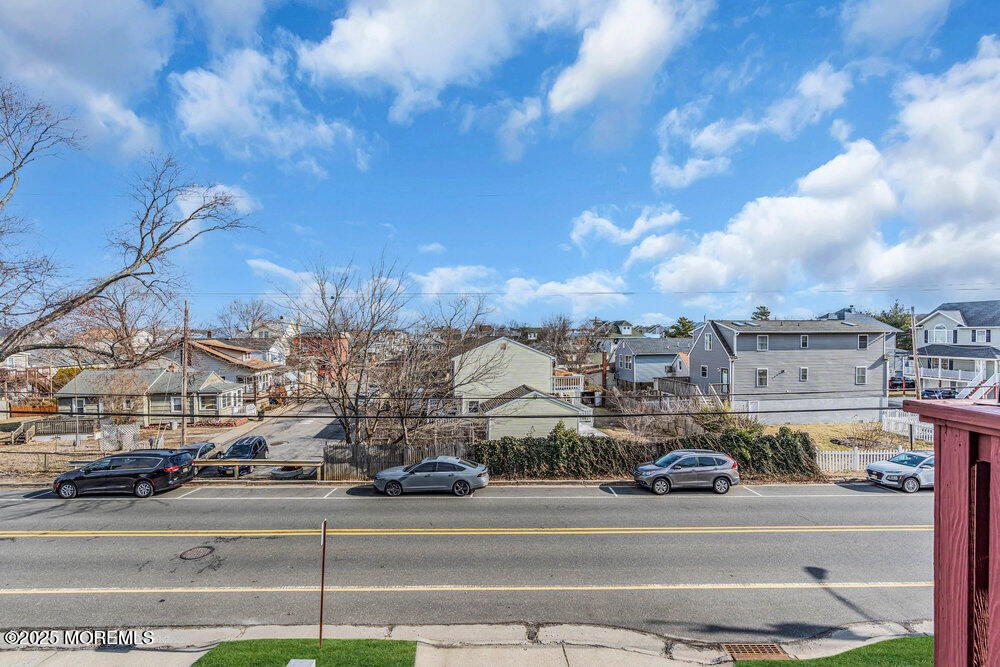 255 Shore Drive, 12