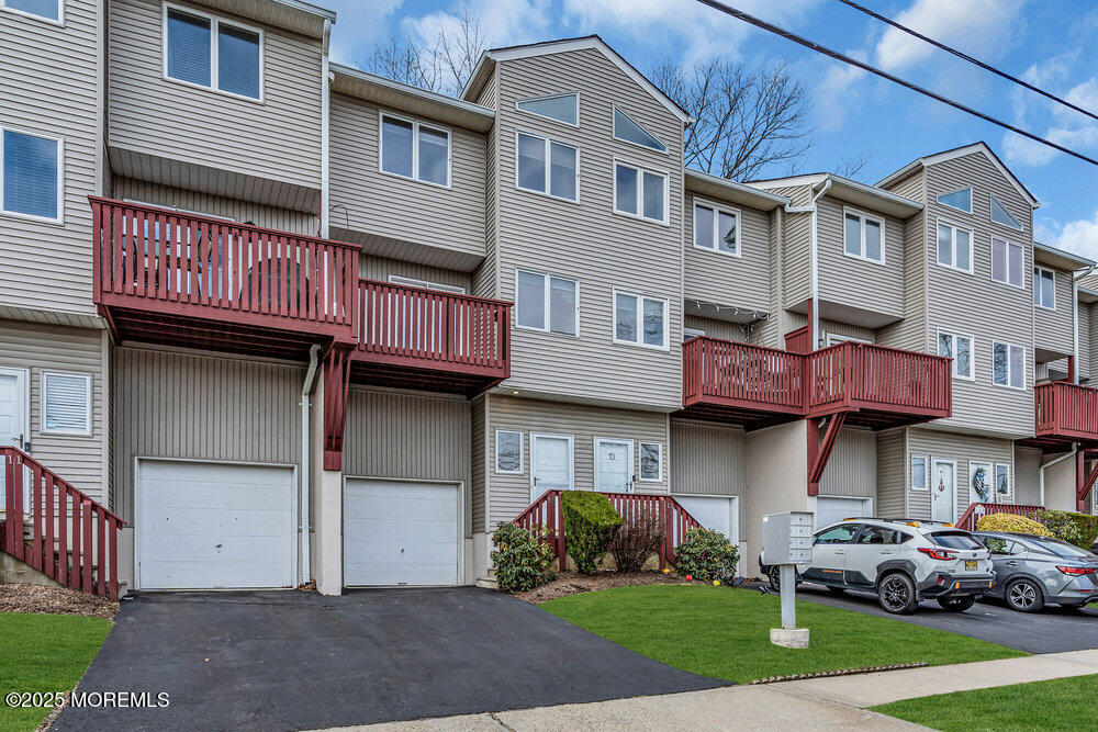 255 Shore Drive, 12