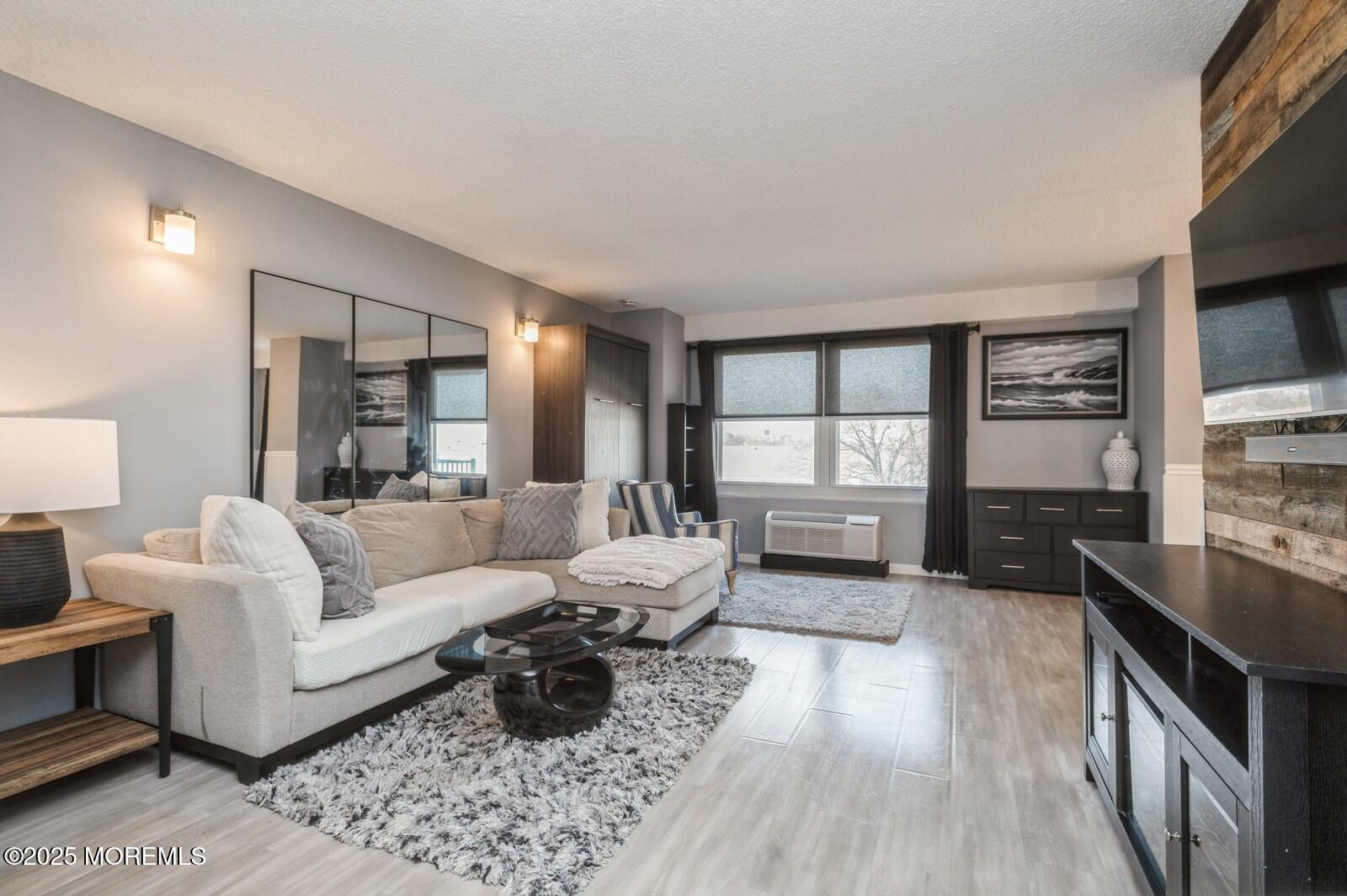 480 Ocean Avenue N, 3A