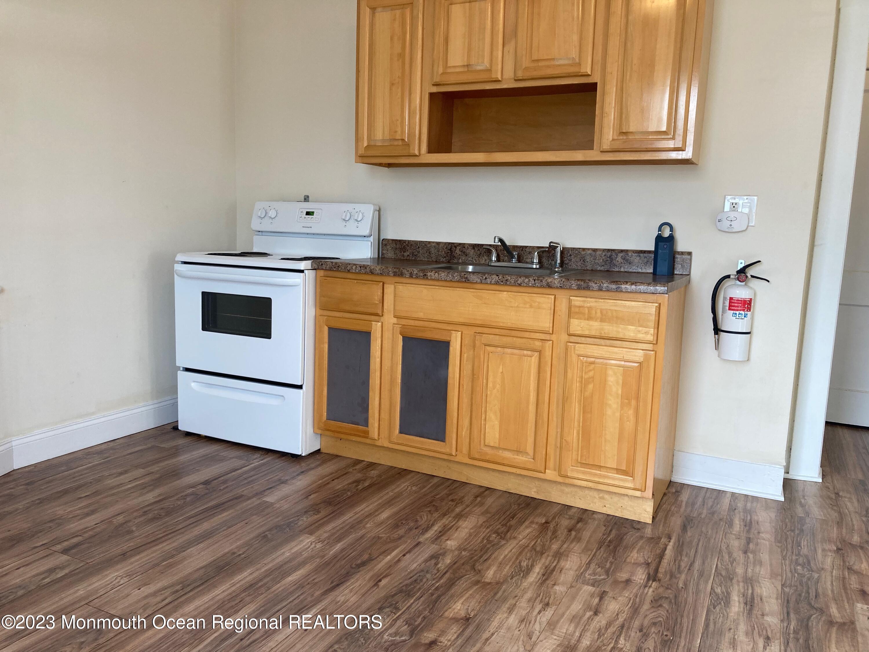 1072 Ocean Avenue, 1