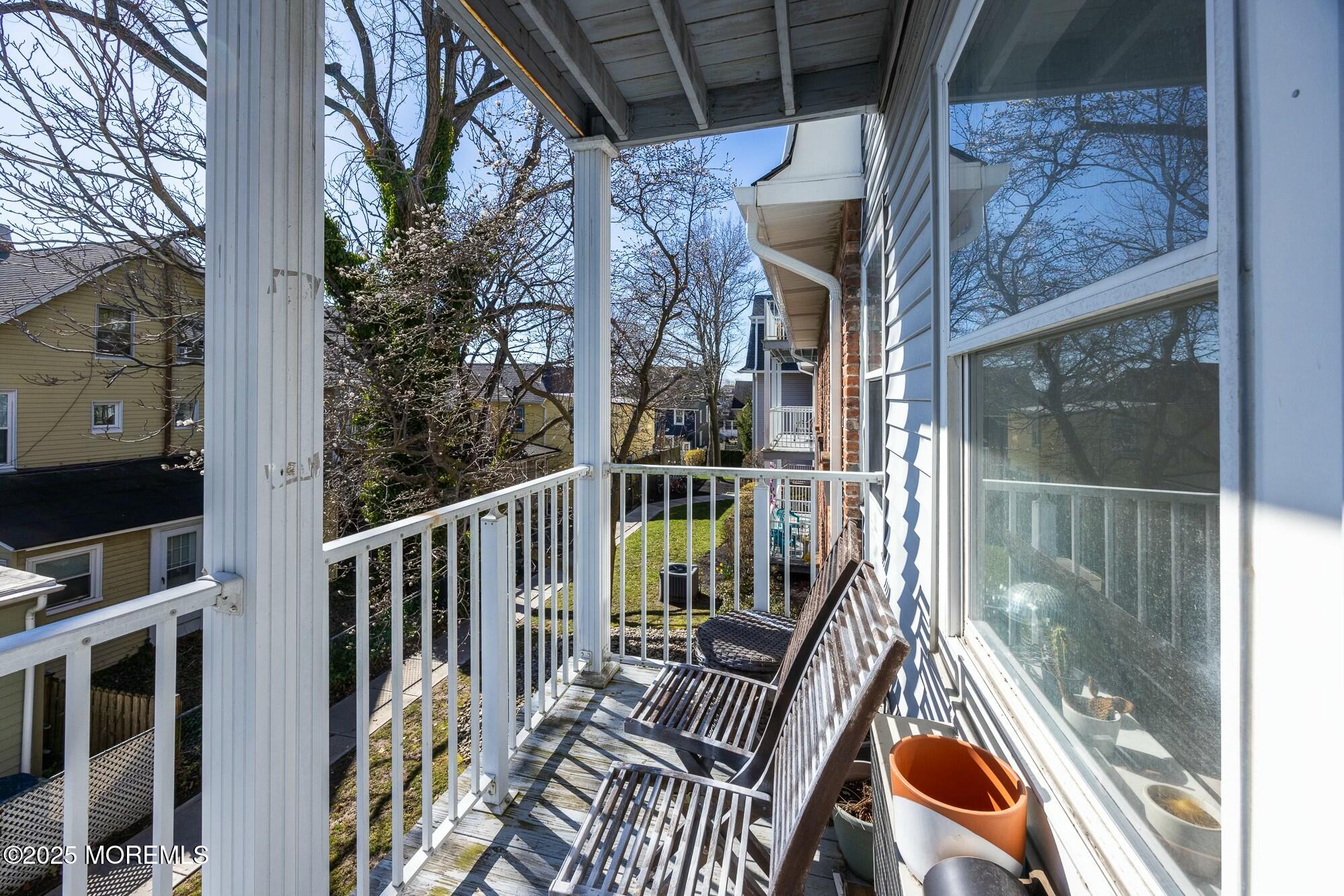 75 Whitefield Avenue, 413