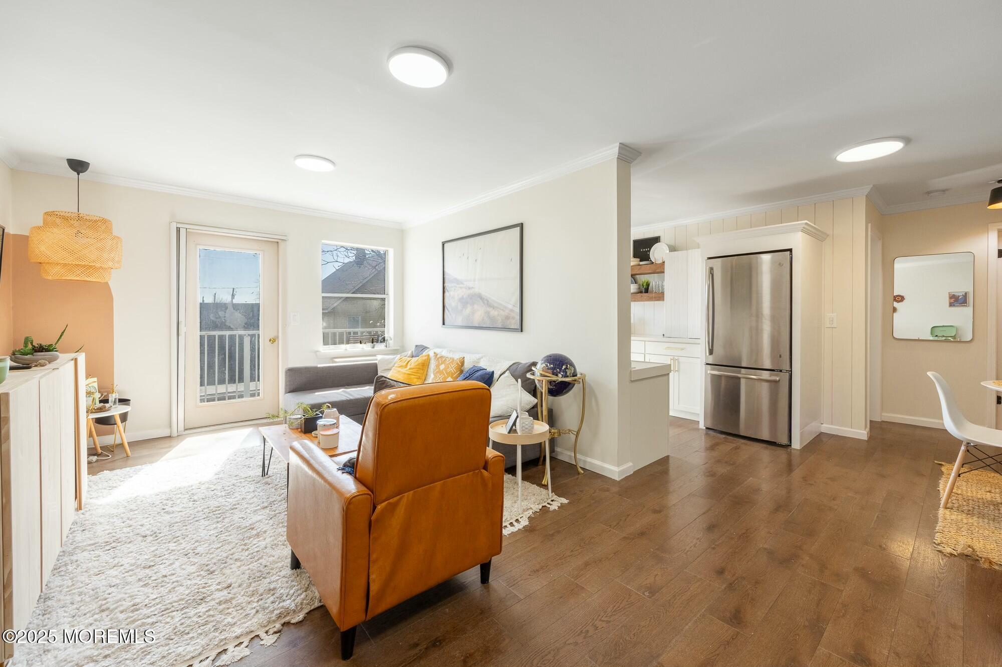 75 Whitefield Avenue, 413