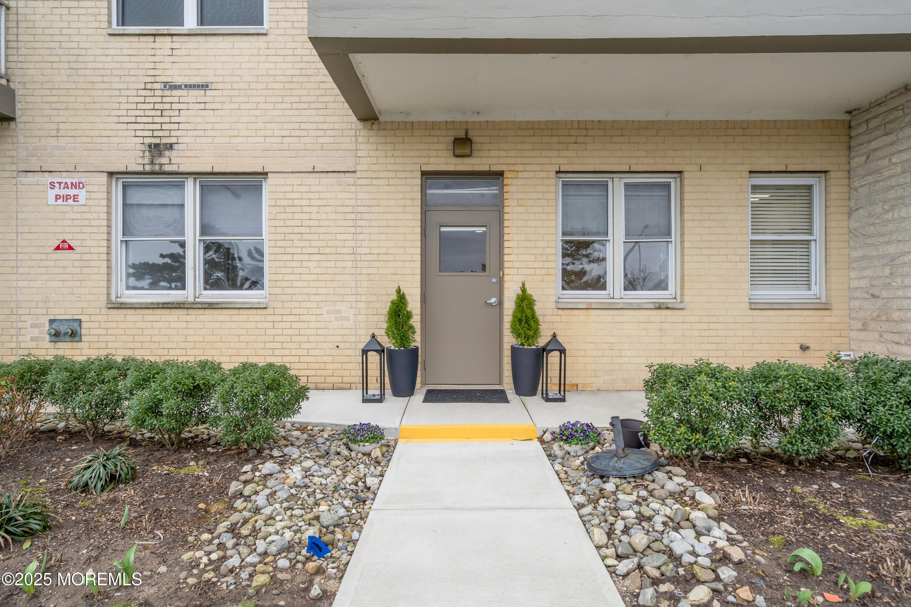 510 Deal Lake Drive, 1B