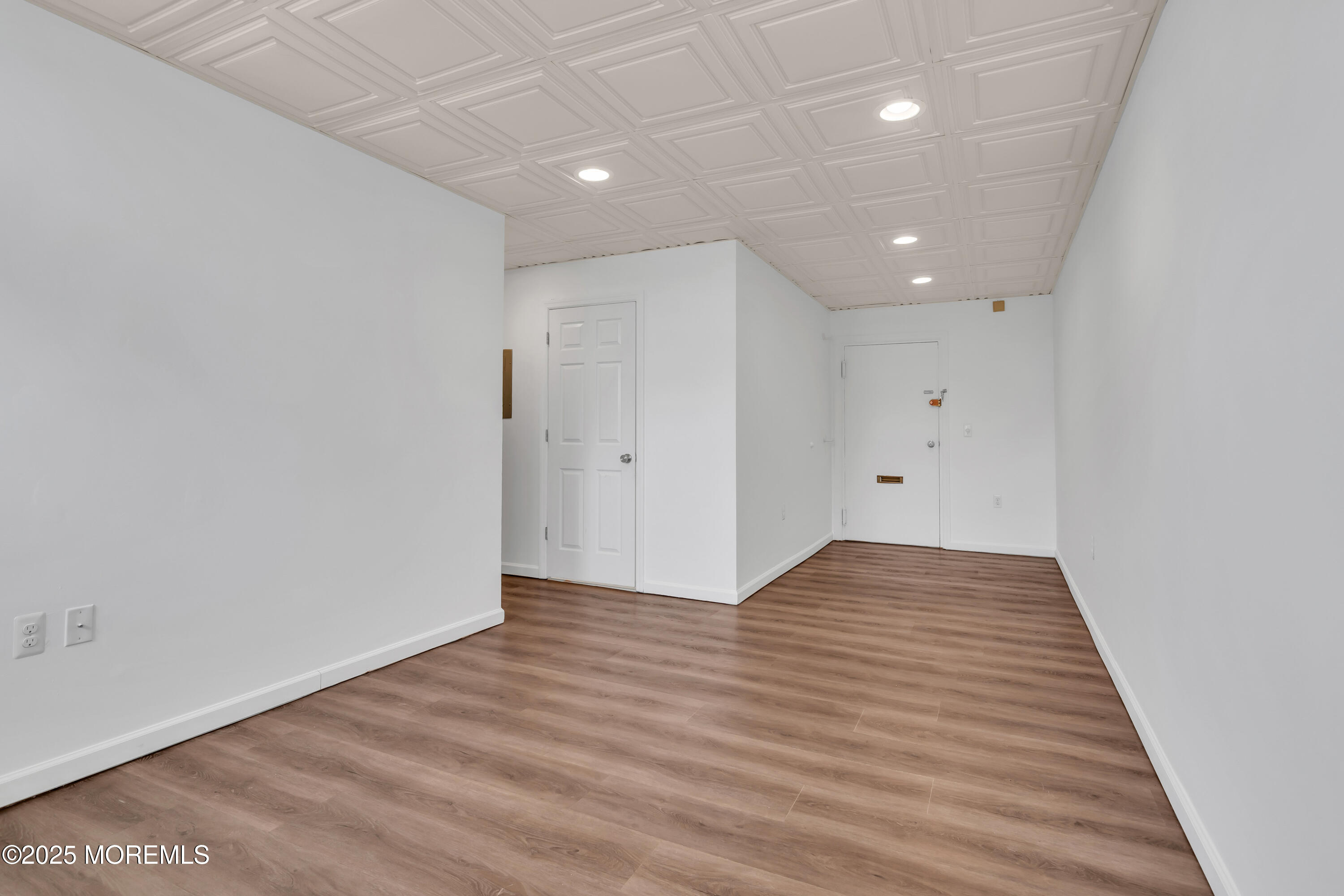 510 Deal Lake Drive, 1B