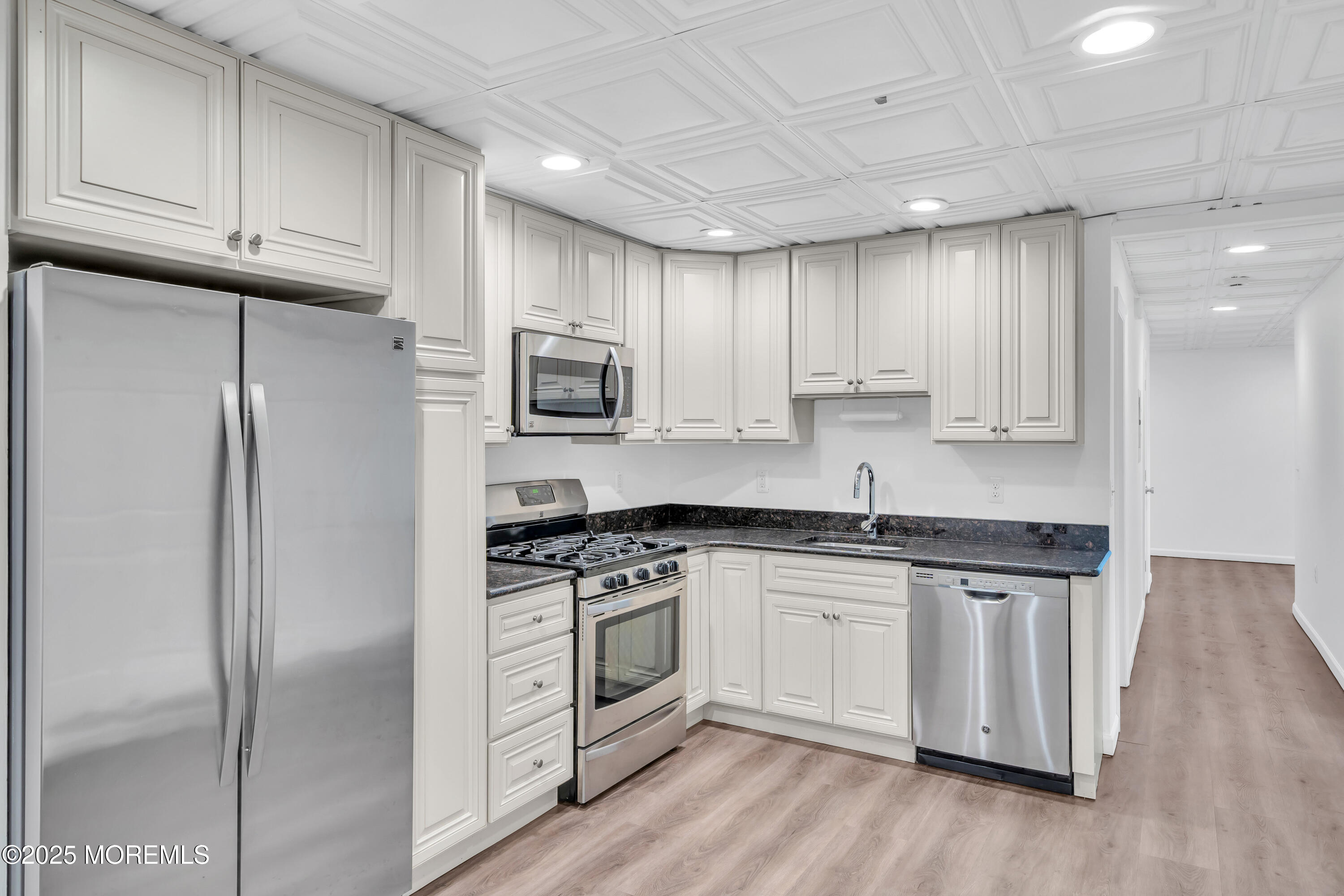 510 Deal Lake Drive, 1B