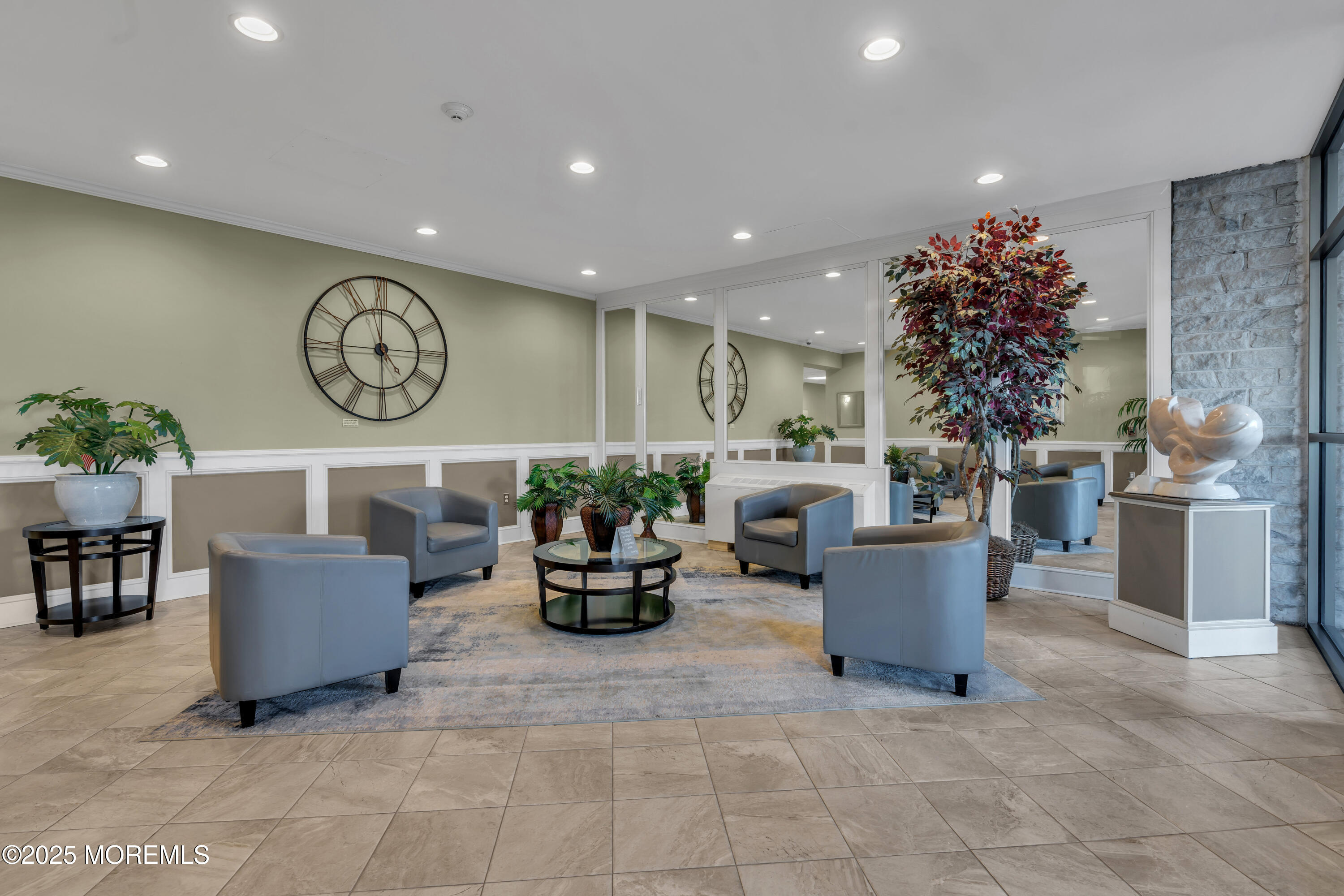 510 Deal Lake Drive, 1B