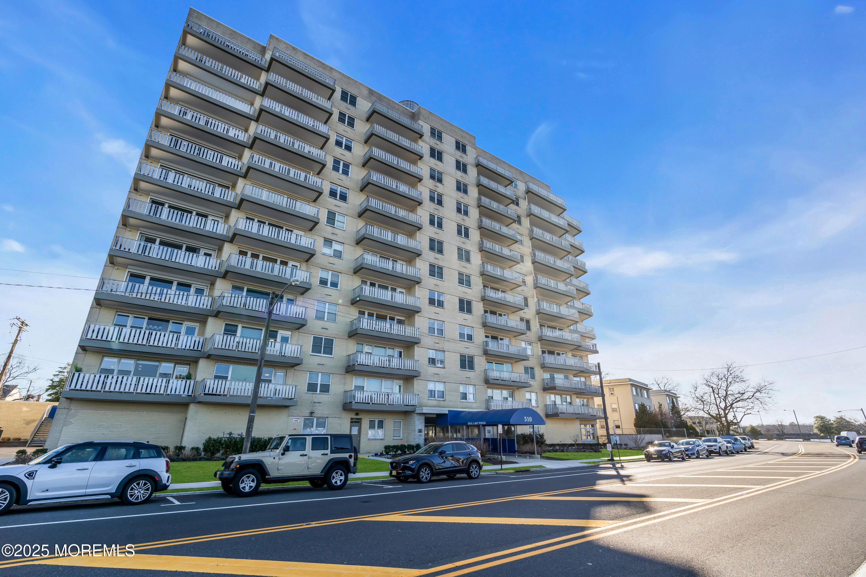 510 Deal Lake Drive, 1B