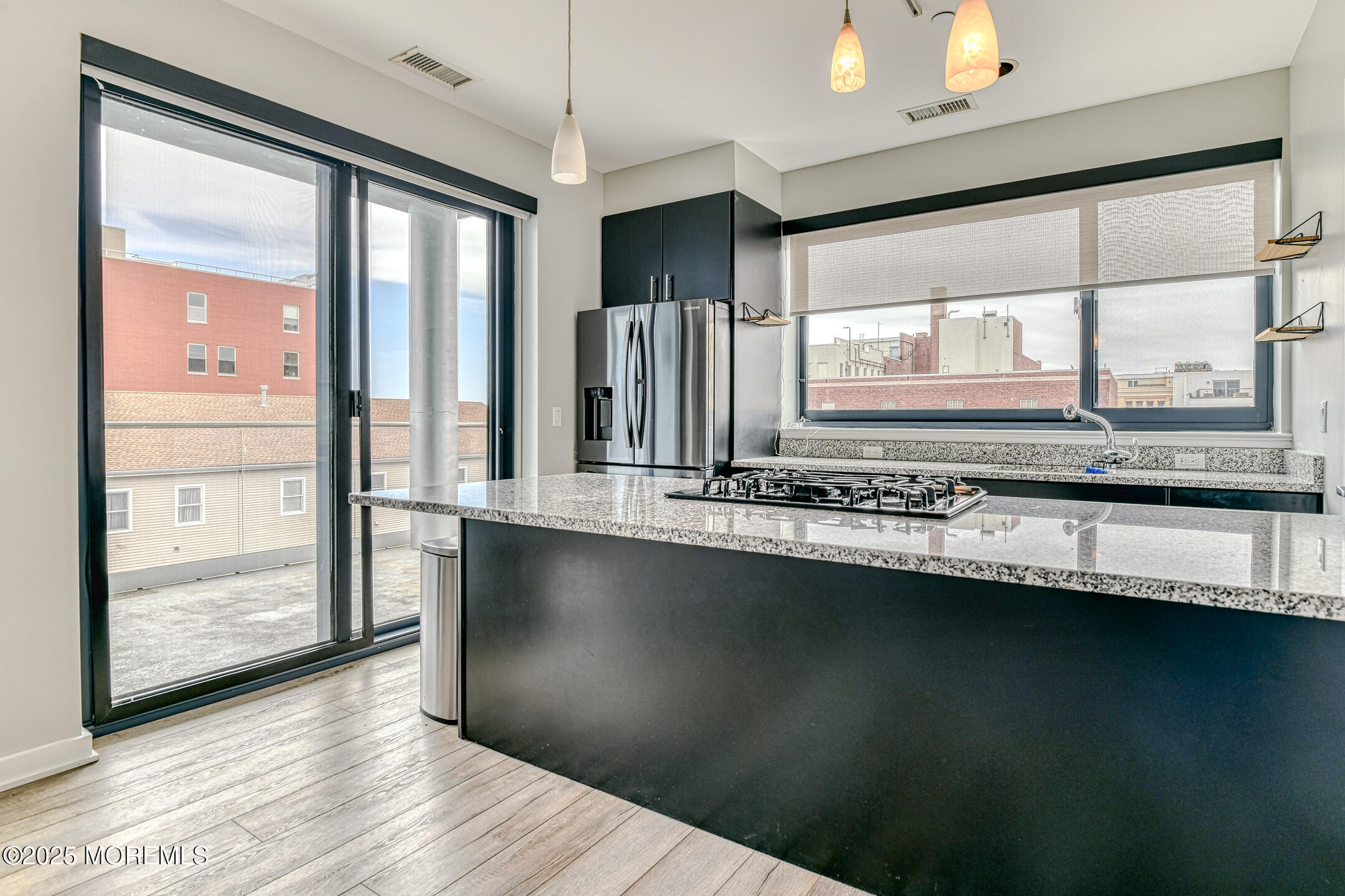 510 Monroe Avenue, 403