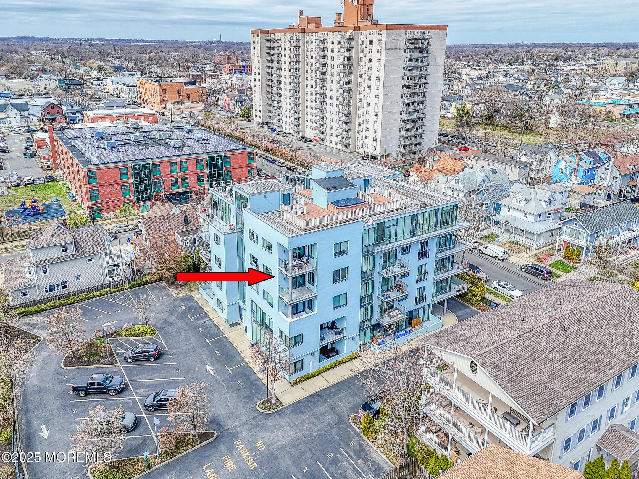 510 Monroe Avenue, 403