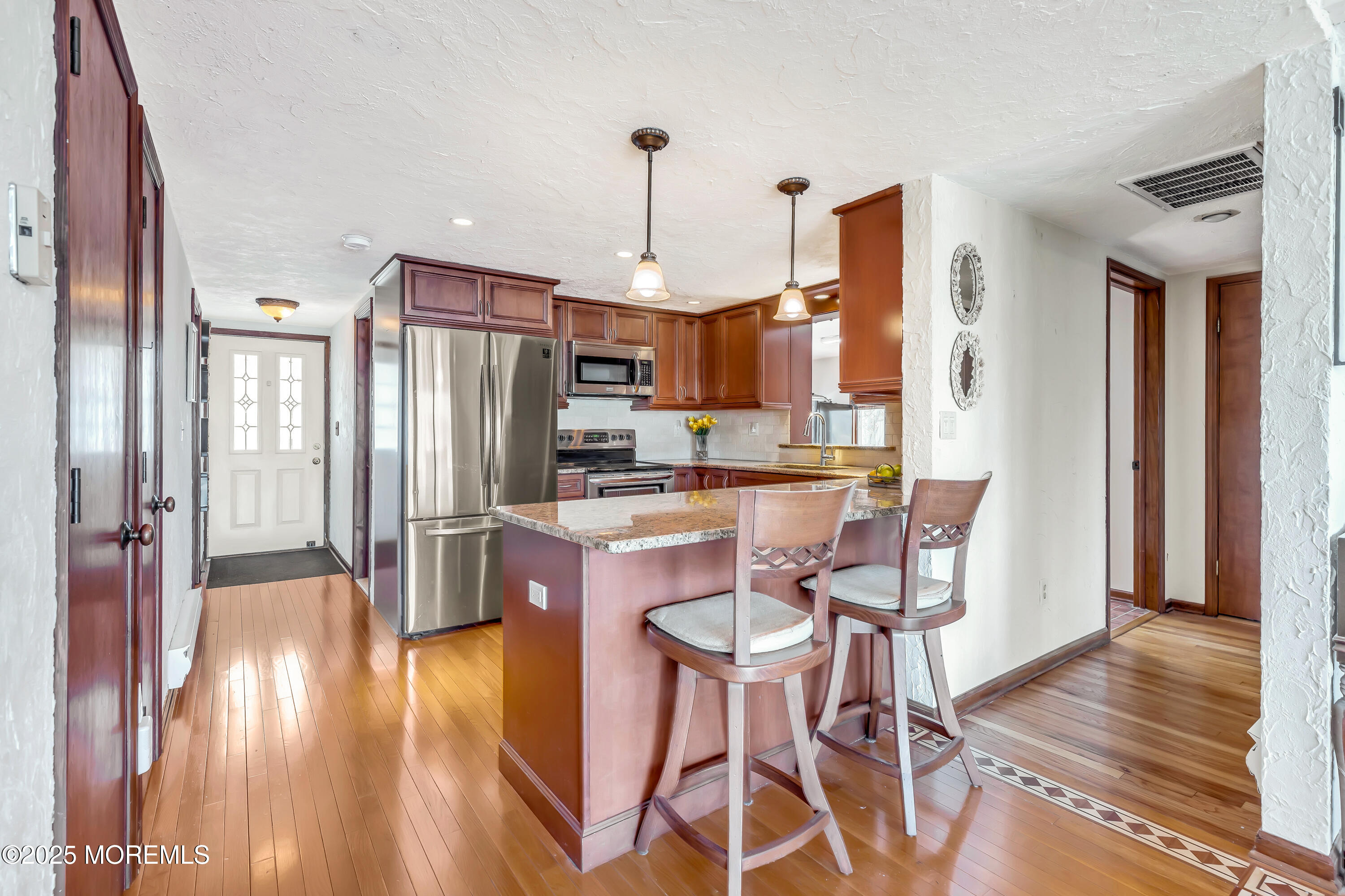148 Royal Drive