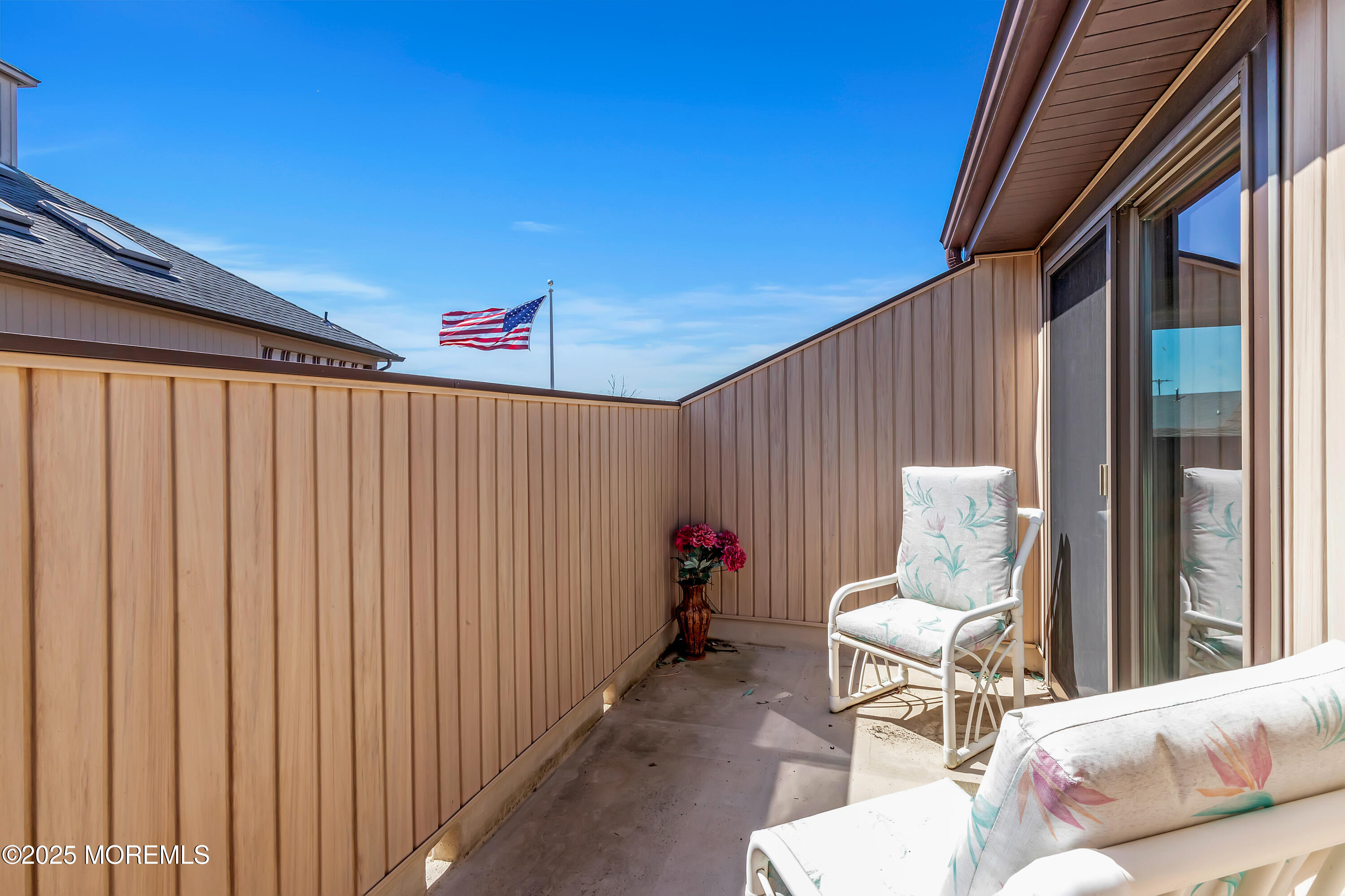 148 Royal Drive