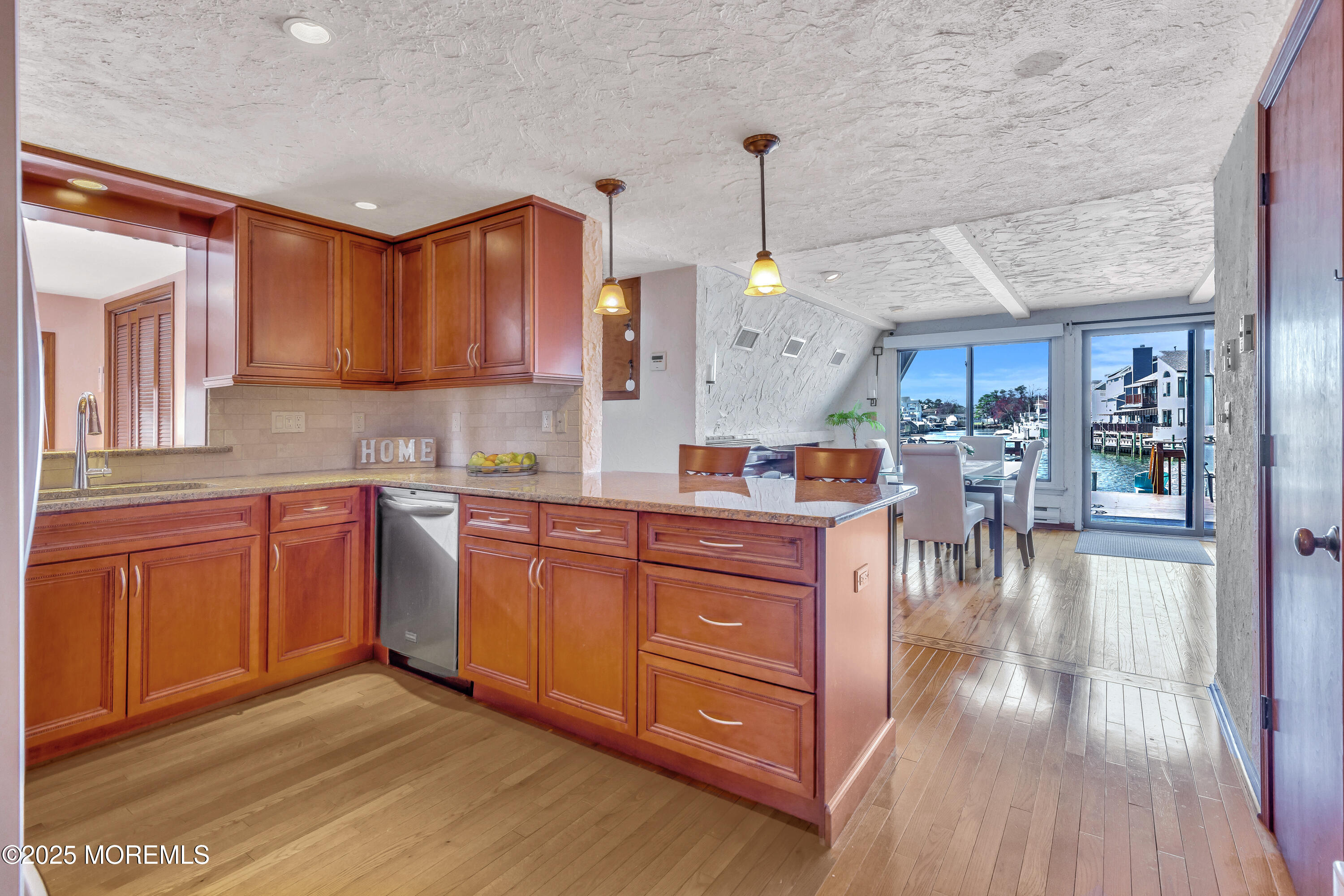 148 Royal Drive