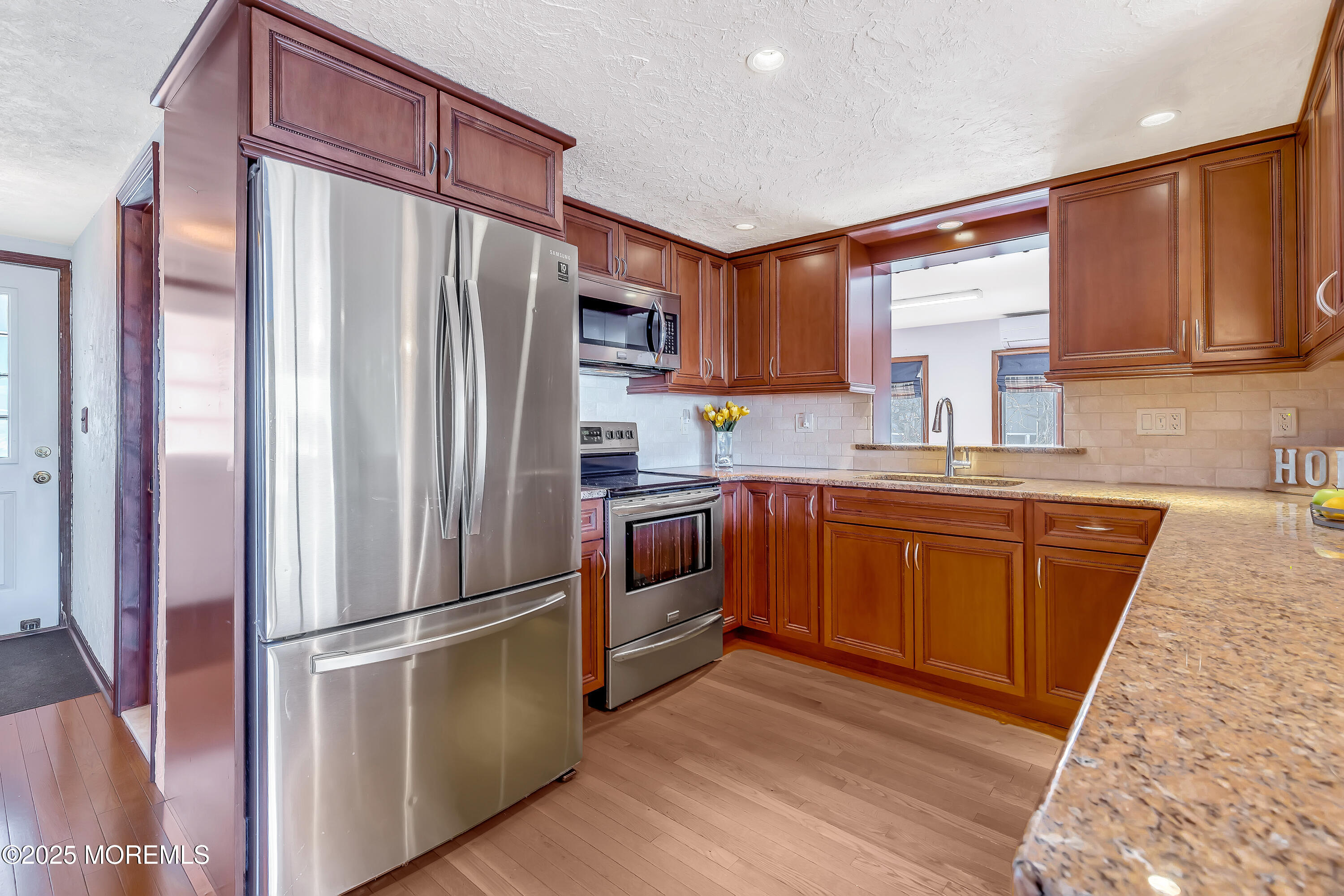 148 Royal Drive