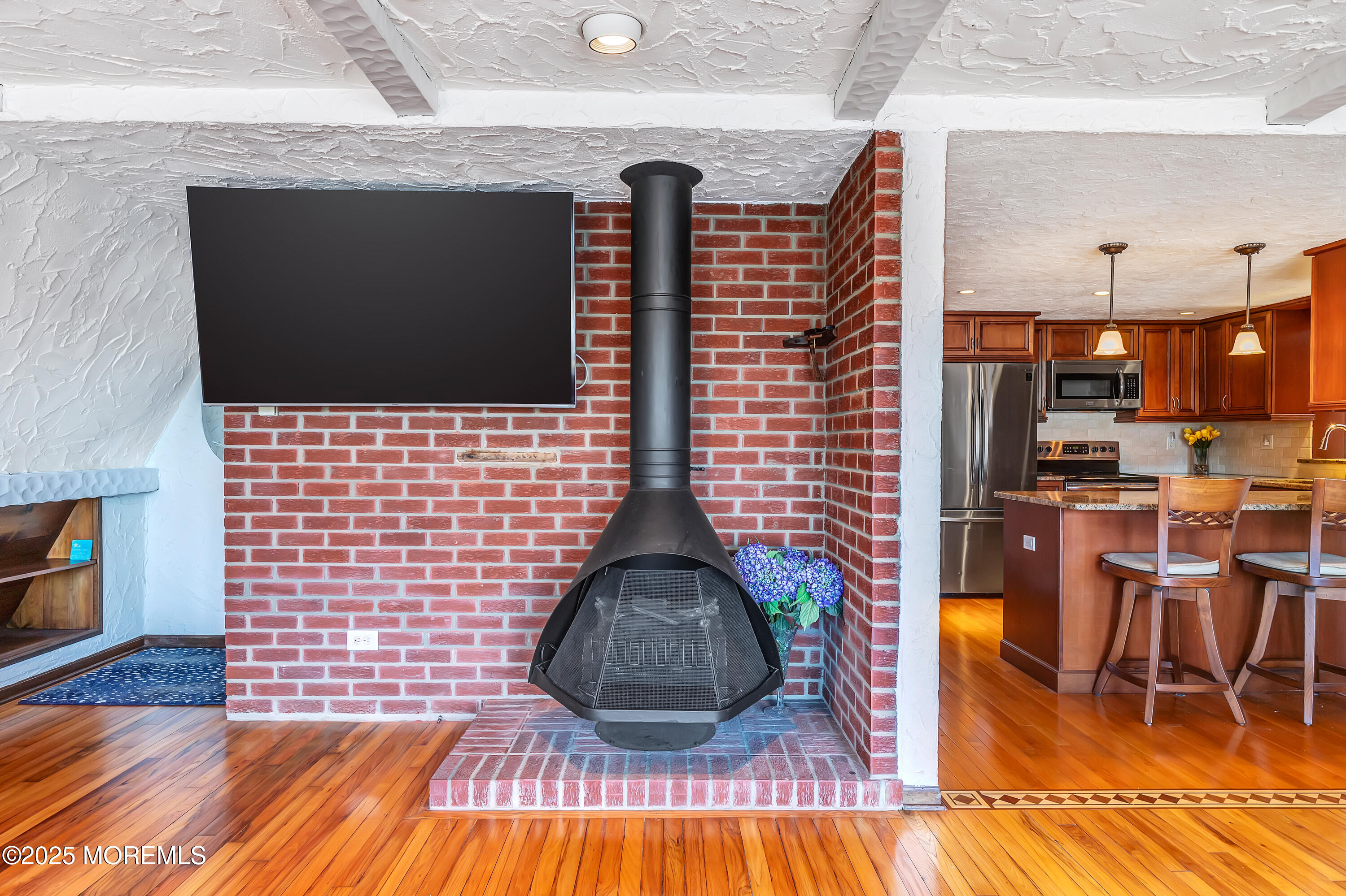 148 Royal Drive