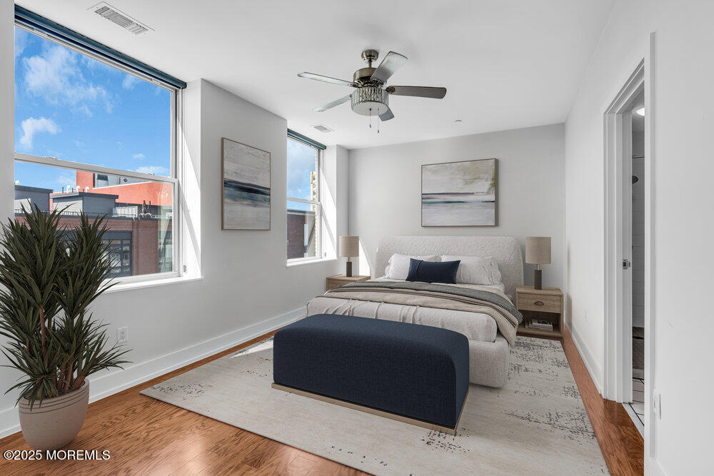 501 Grand Avenue, 4D