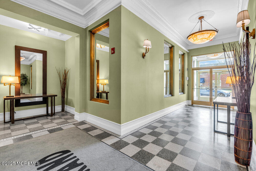 501 Grand Avenue, 4D