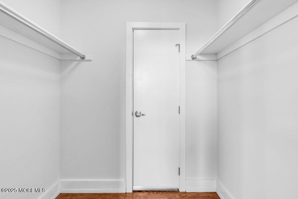 501 Grand Avenue, 4D