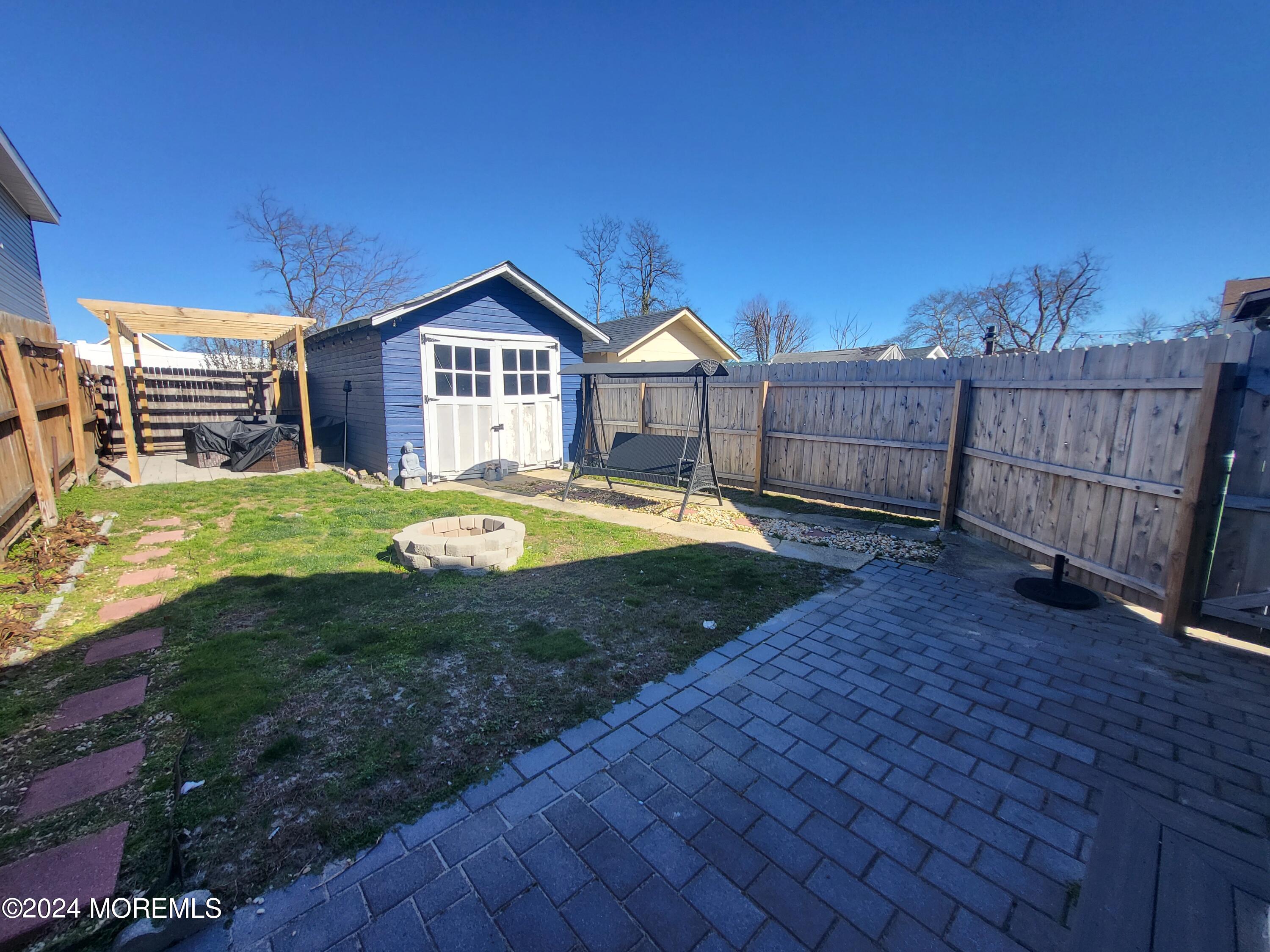 1323 & 1/2 9th Avenue