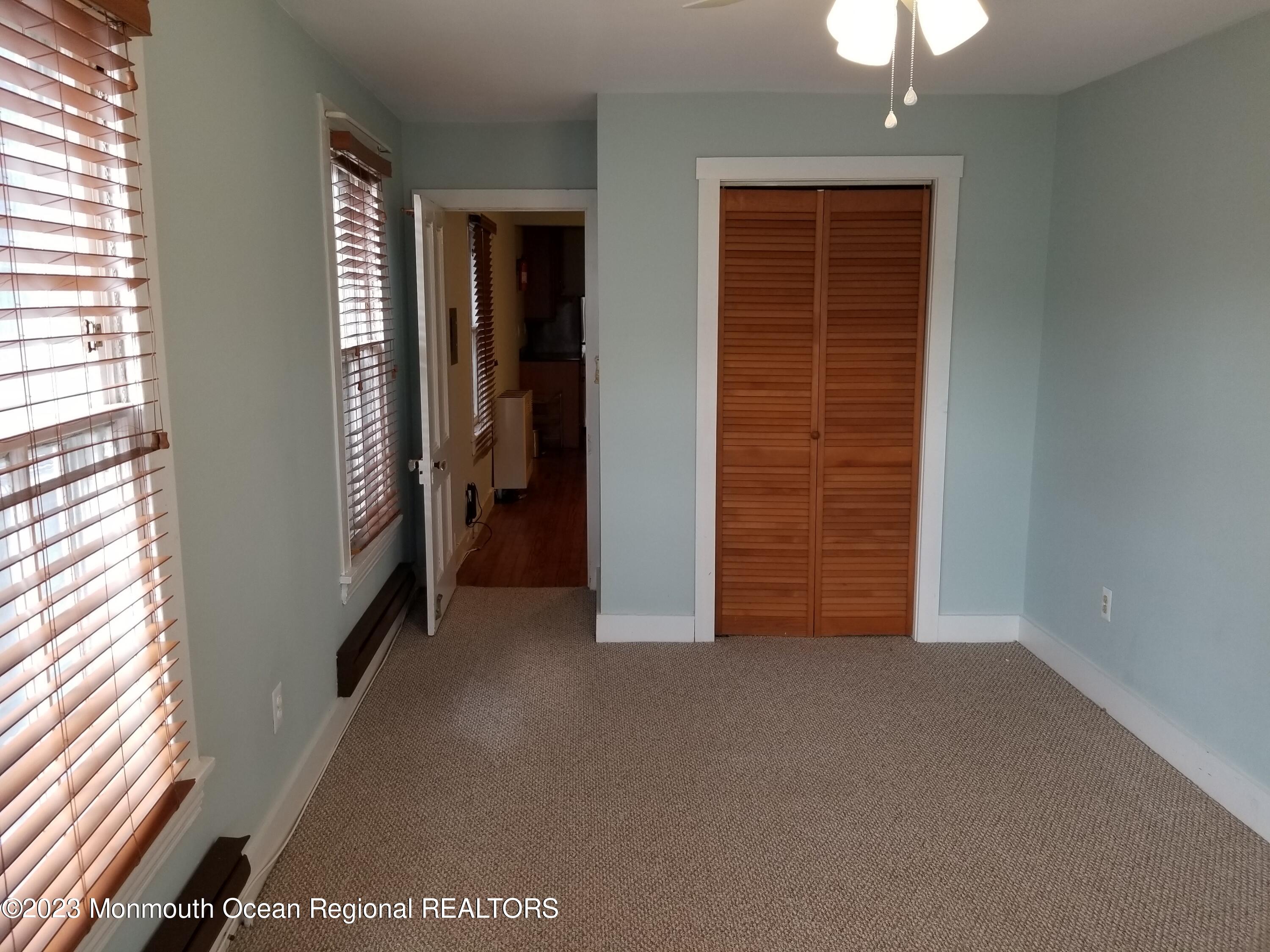 23 Abbott Avenue, 2W