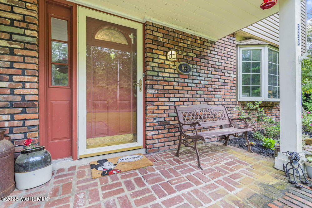 823 Bowman Road