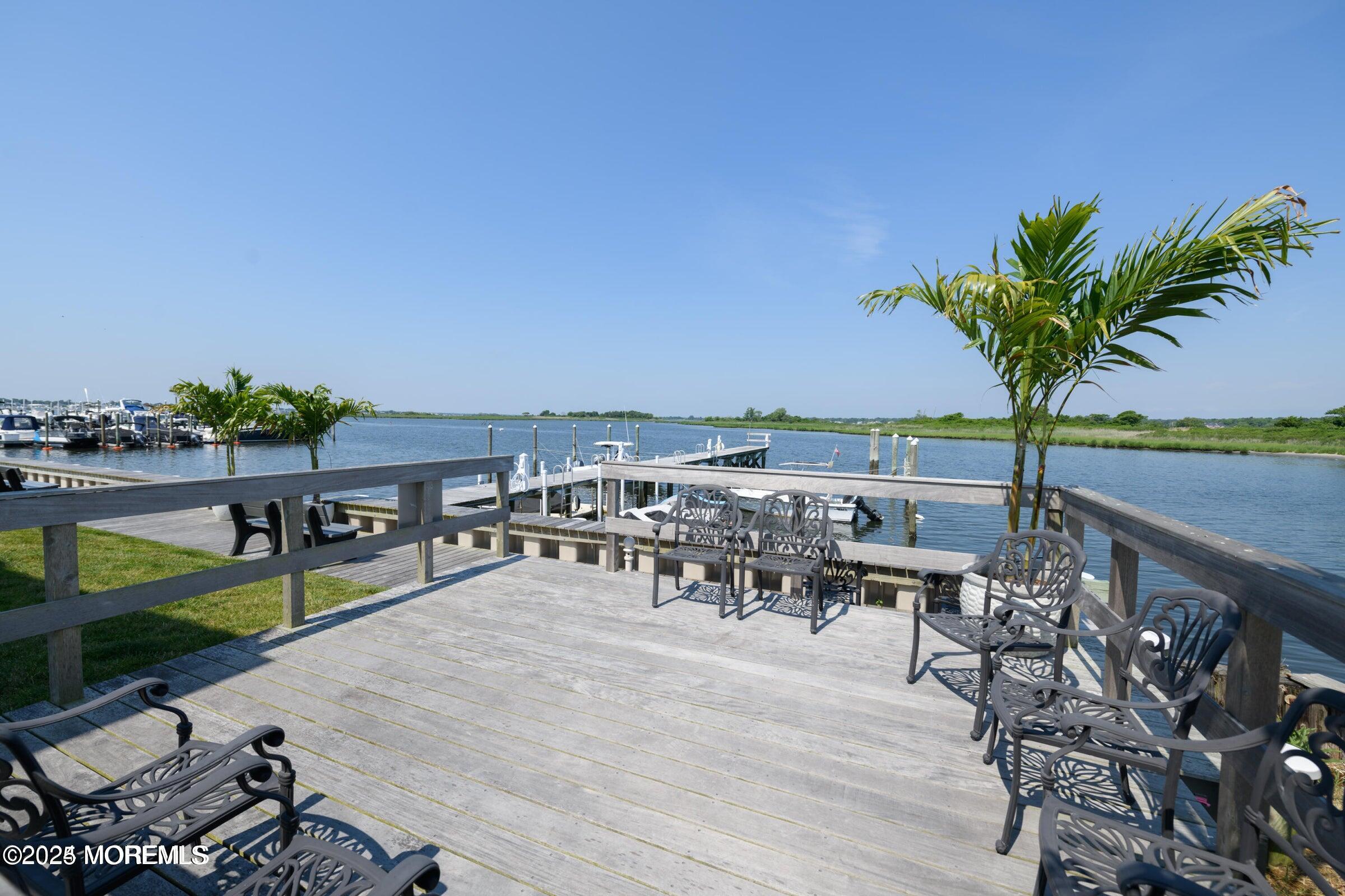 1382 Ocean Avenue, A4