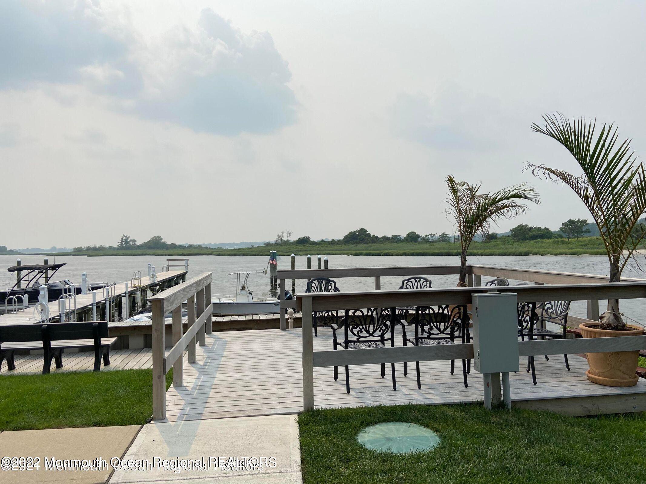 1382 Ocean Avenue, A4