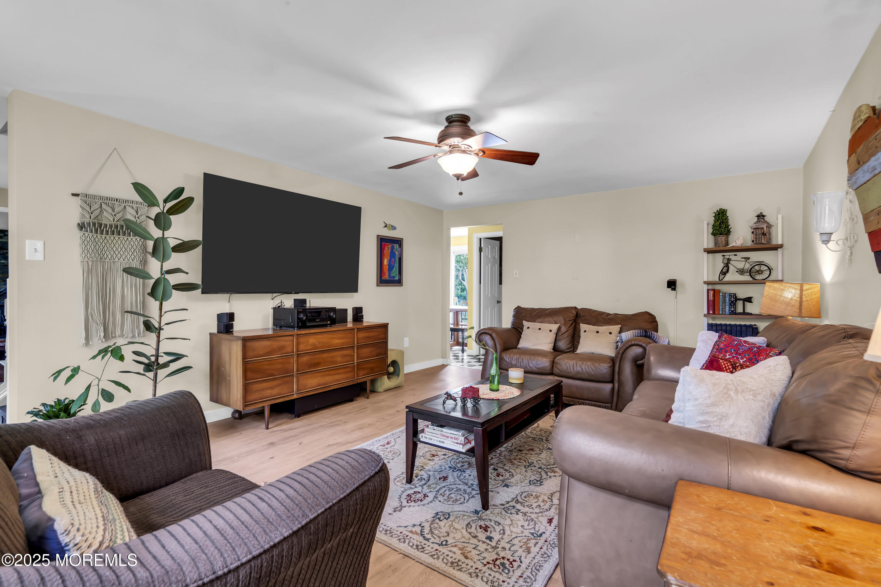 12 Stagecoach Drive