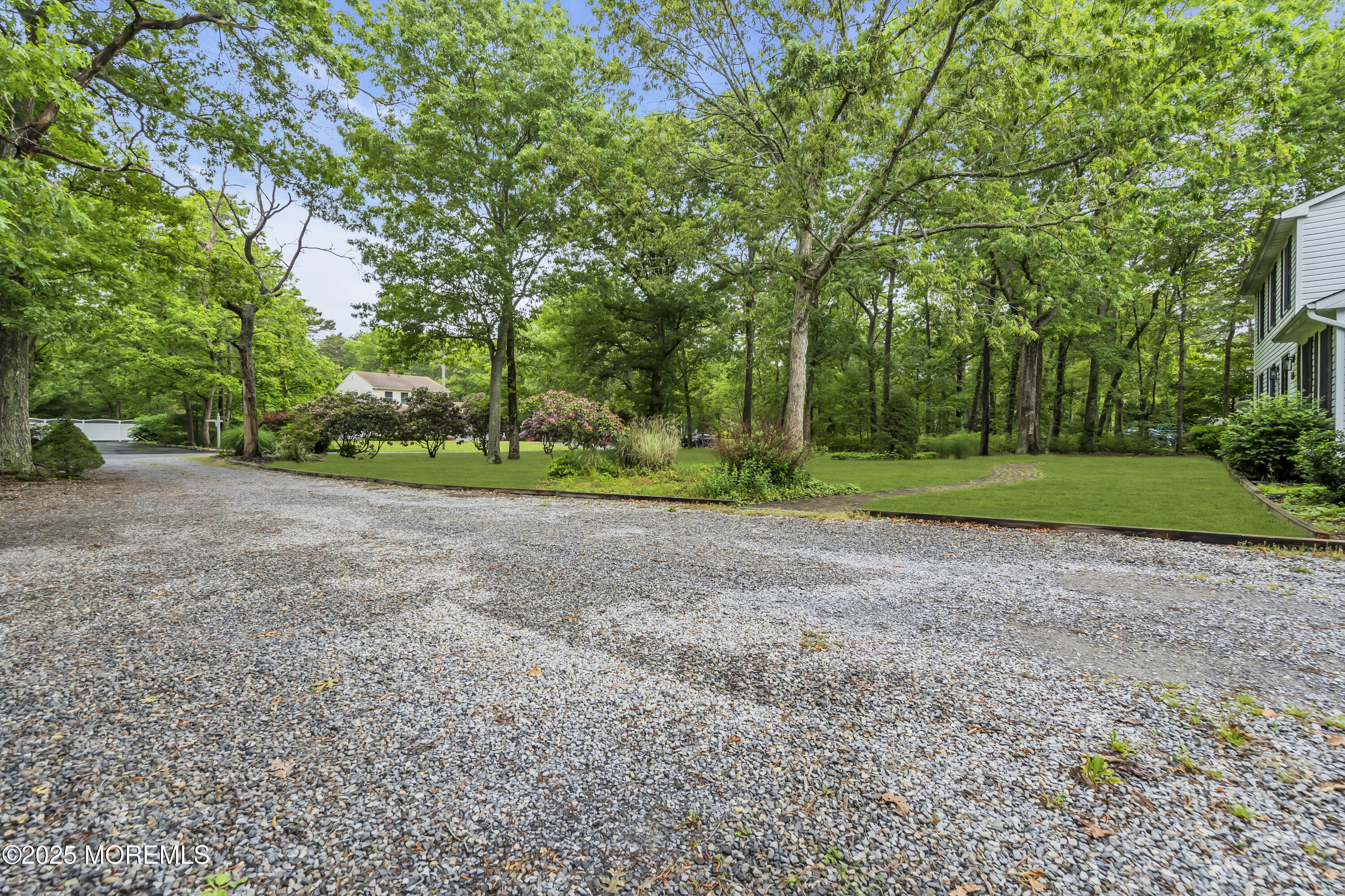 12 Stagecoach Drive
