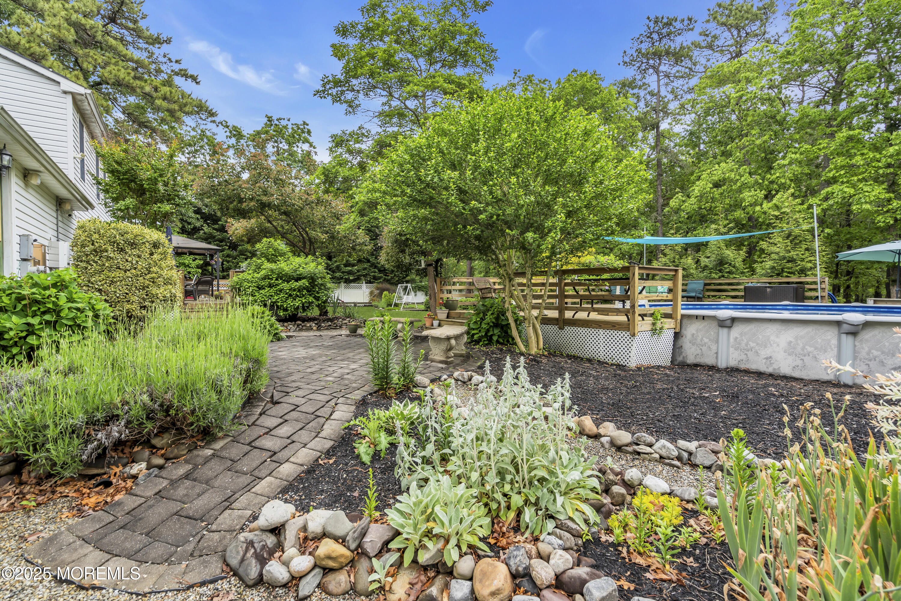 12 Stagecoach Drive