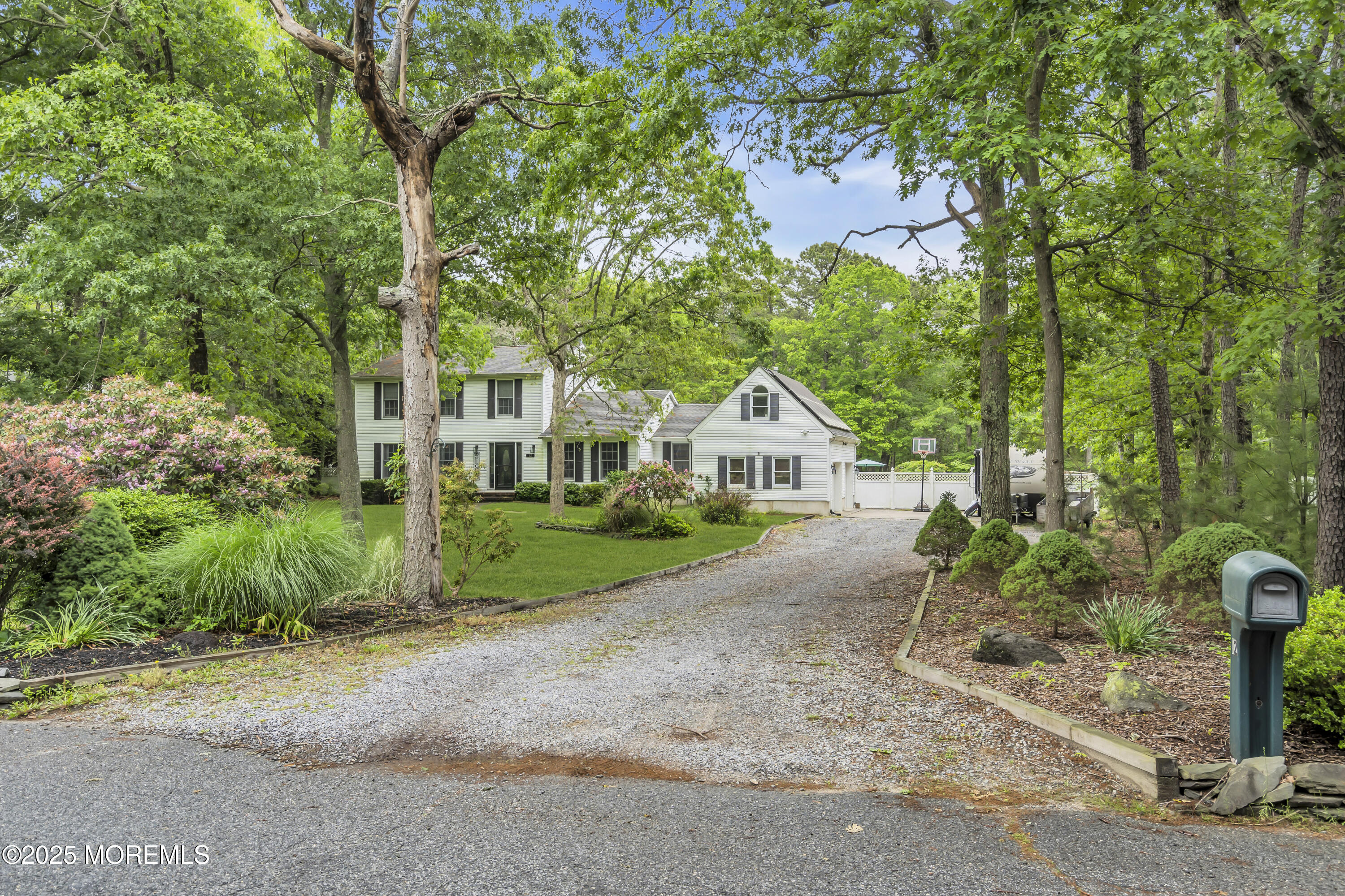 12 Stagecoach Drive