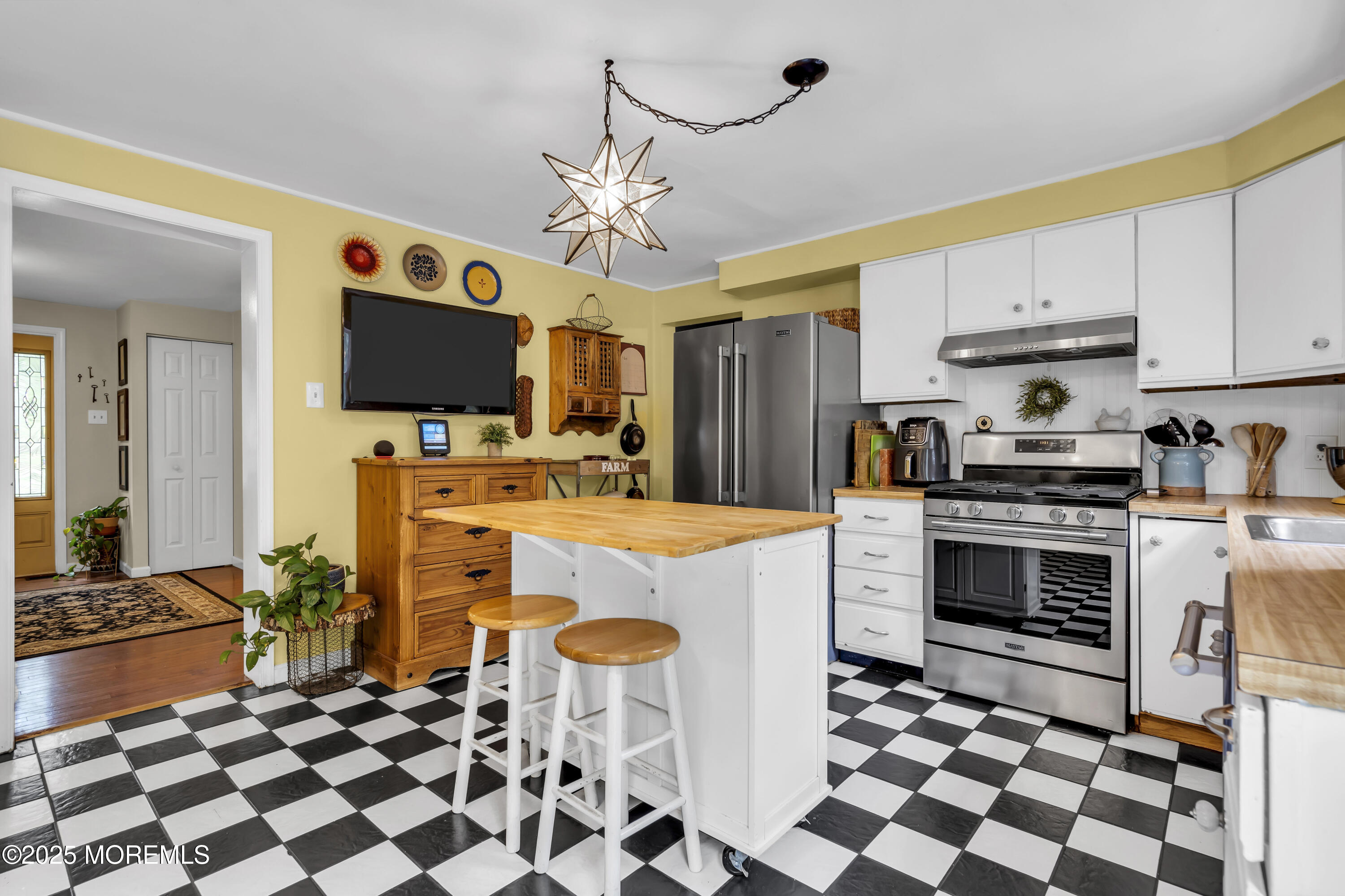 12 Stagecoach Drive