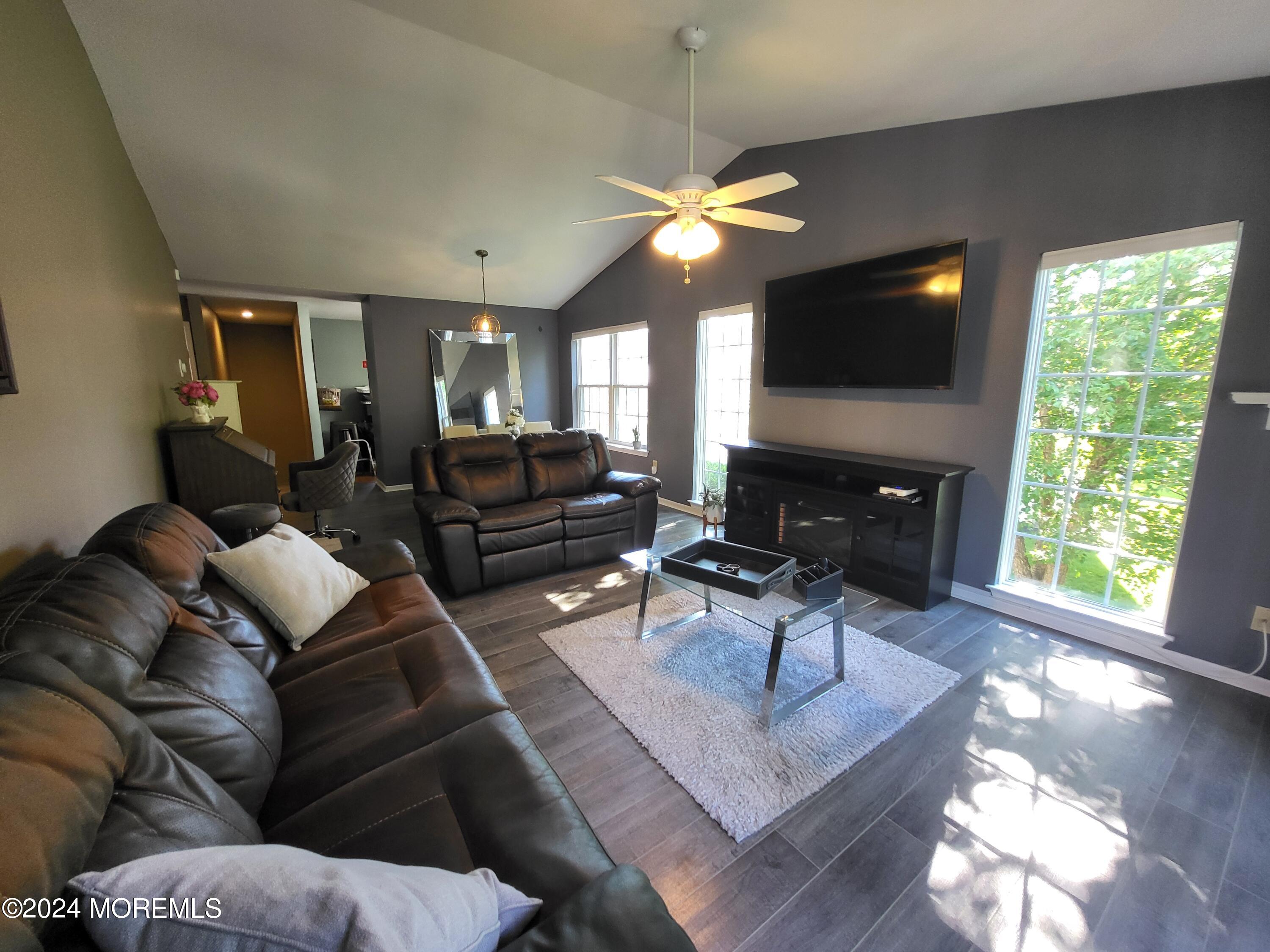 120 Evergreen Court
