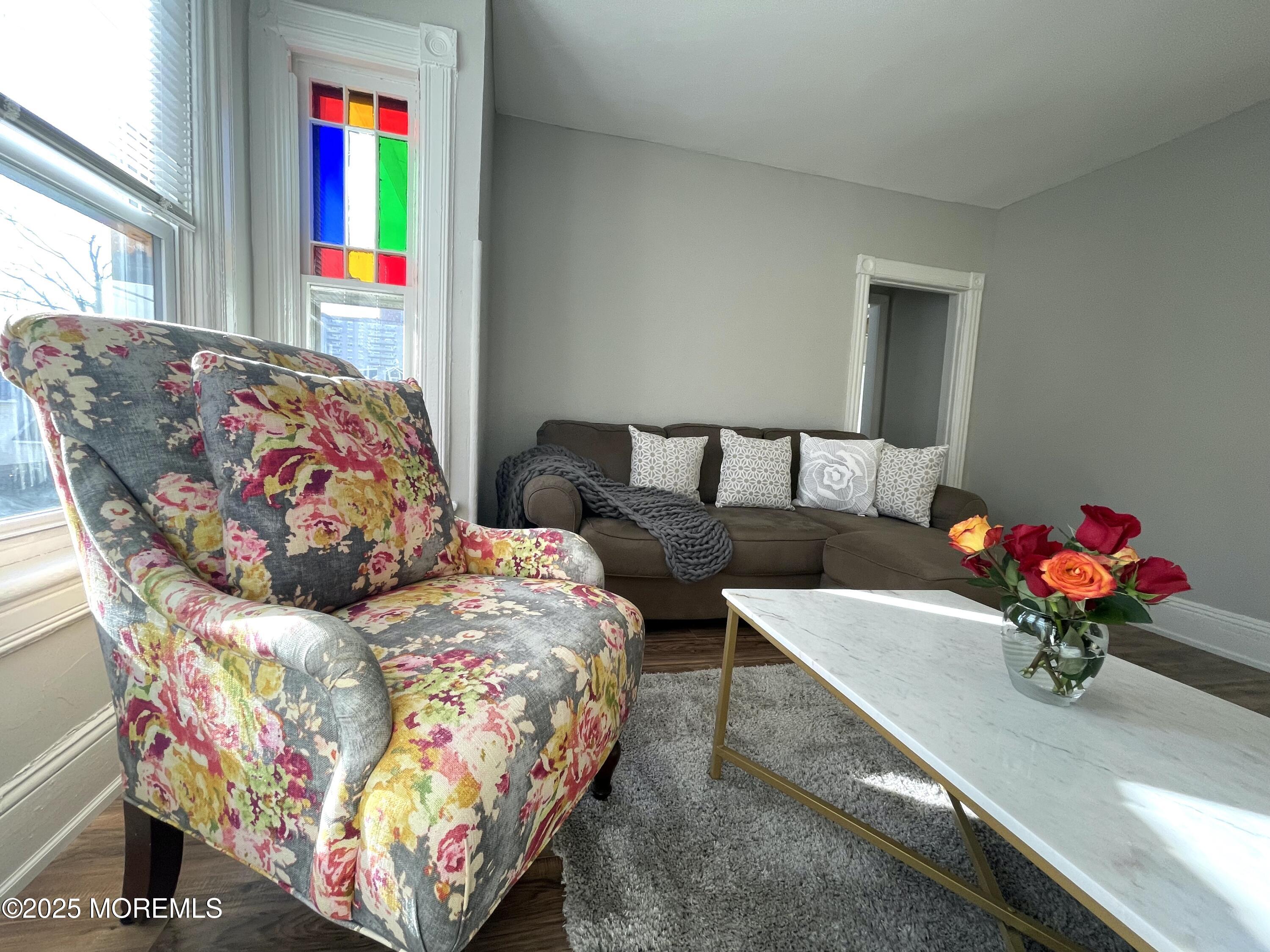 610 1st Avenue, 2
