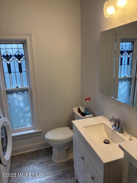 126 Lake Avenue, 2E