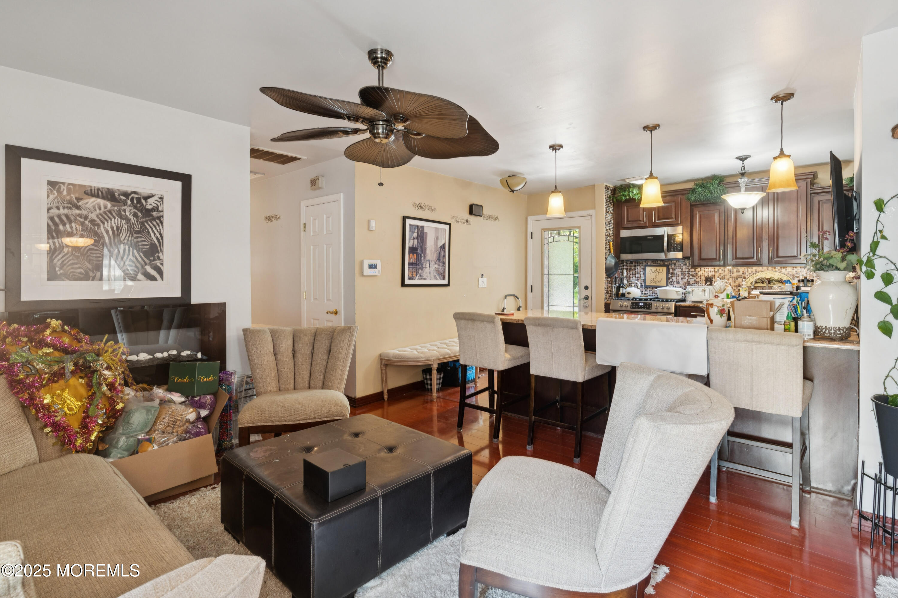 113 Sunshine Parkway