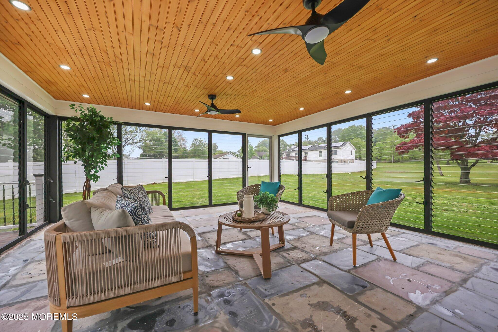 2920 W Bangs Lane