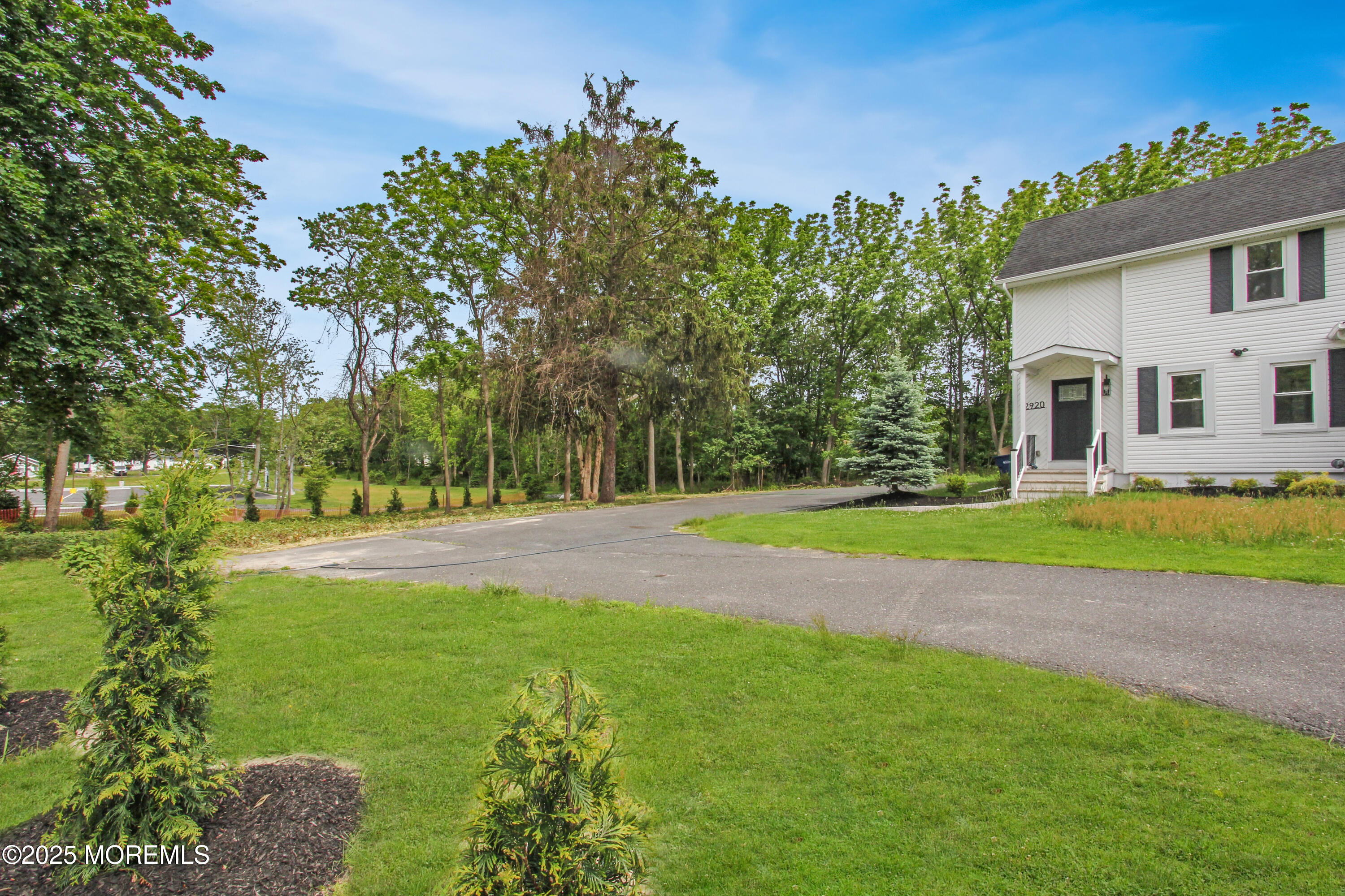 2920 W Bangs Lane